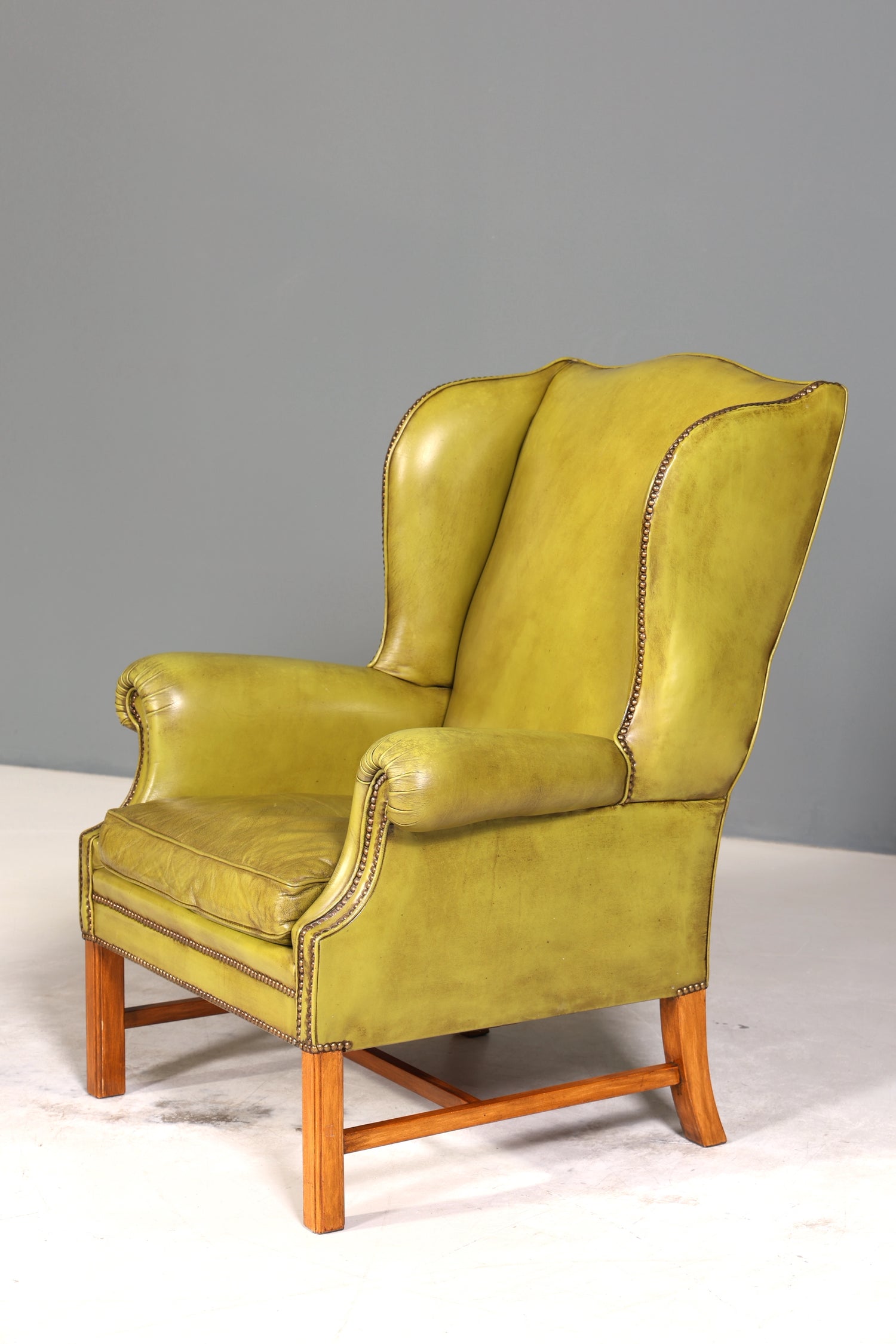 Wunderschöner Englischer Ohrenbacken Sessel Englisch Leder Herrensessel UK Armlehnsessel 1 von 2