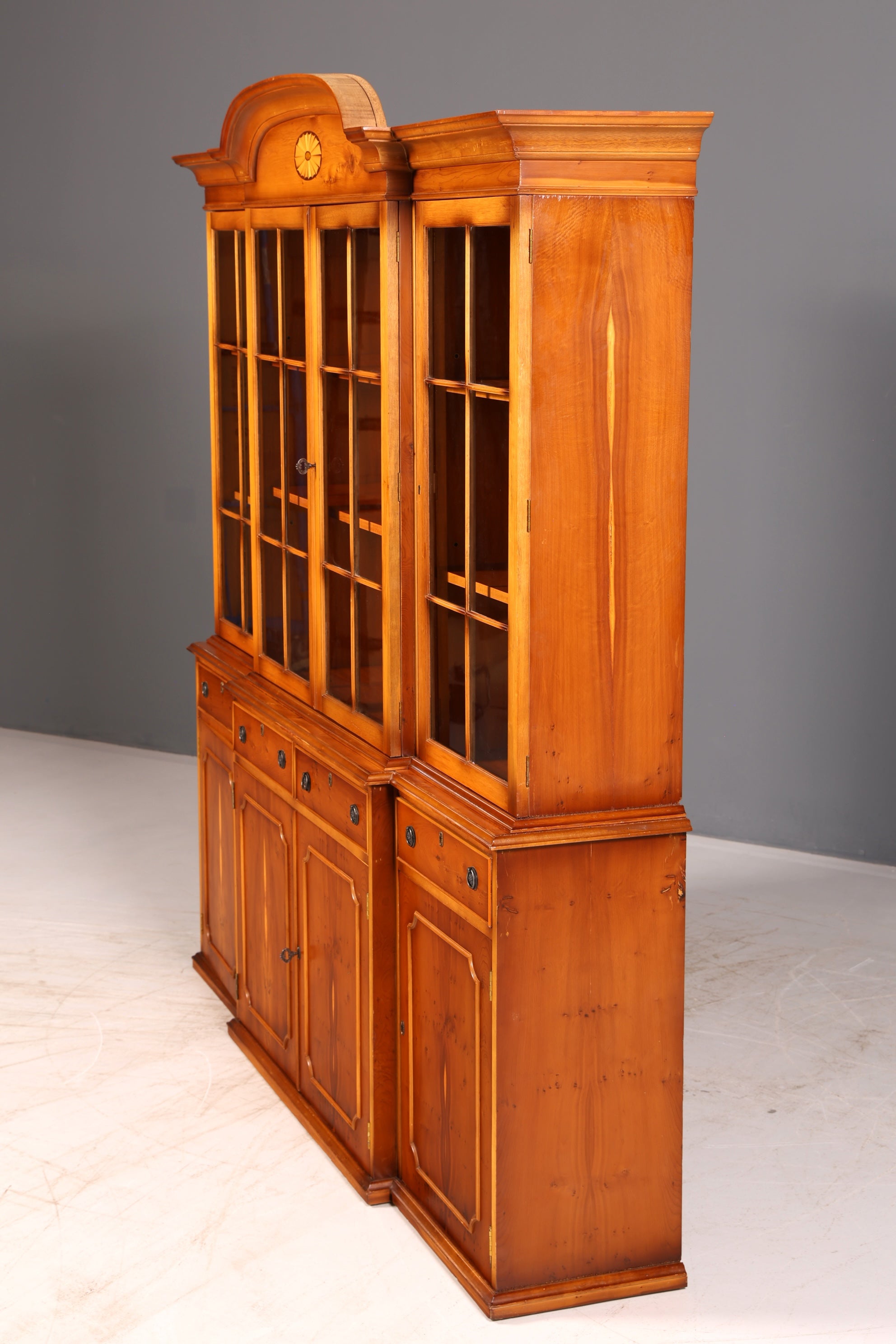 Beautiful English Display Cabinet Bookcase Yew Library Glass Display Cabinet Sideboard Antique