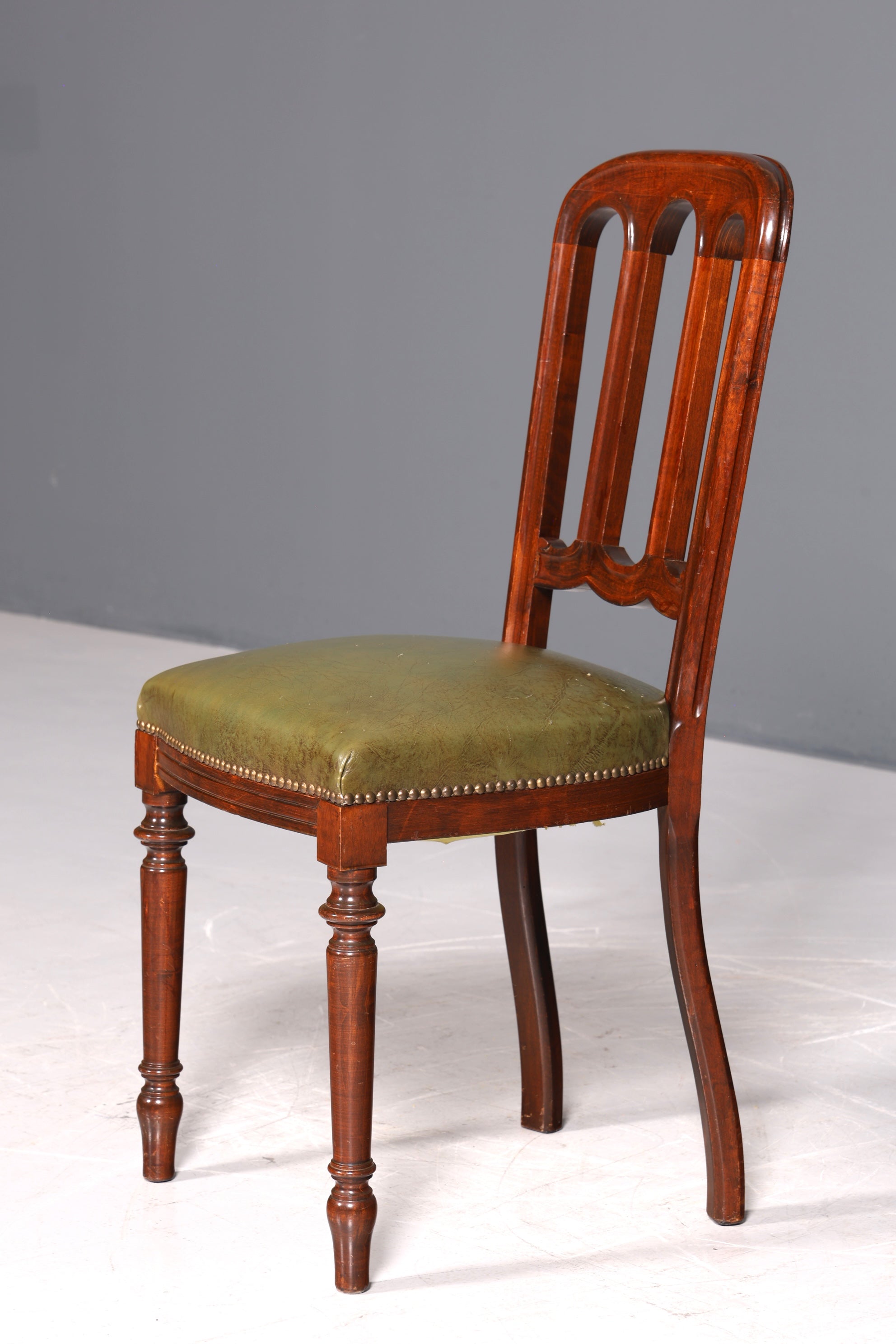 Wunderschöner Englischer Stuhl UK Küchenstuhl Antik Stil echt Leder Sekretär Stuhl Polsterstuhl