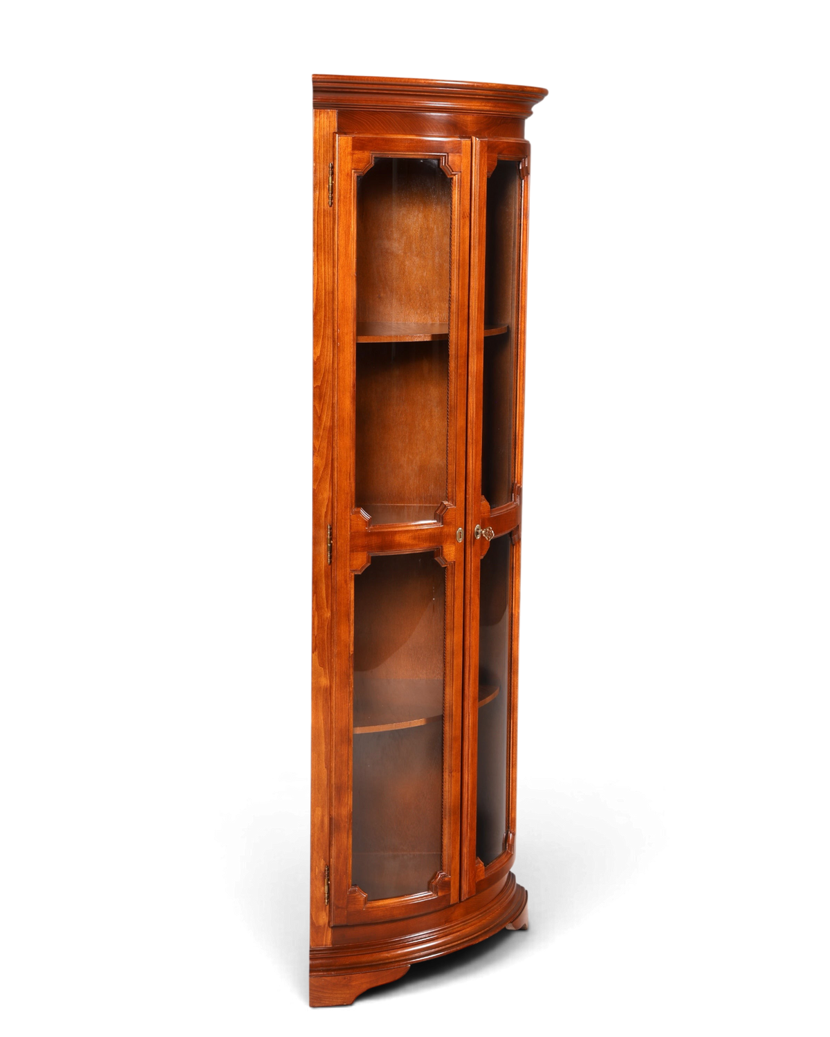 Hauptstadt Möblerei Selva Eckvitrine aus massivem Holz im antiken Stil mit Glasfront und eleganter Patina