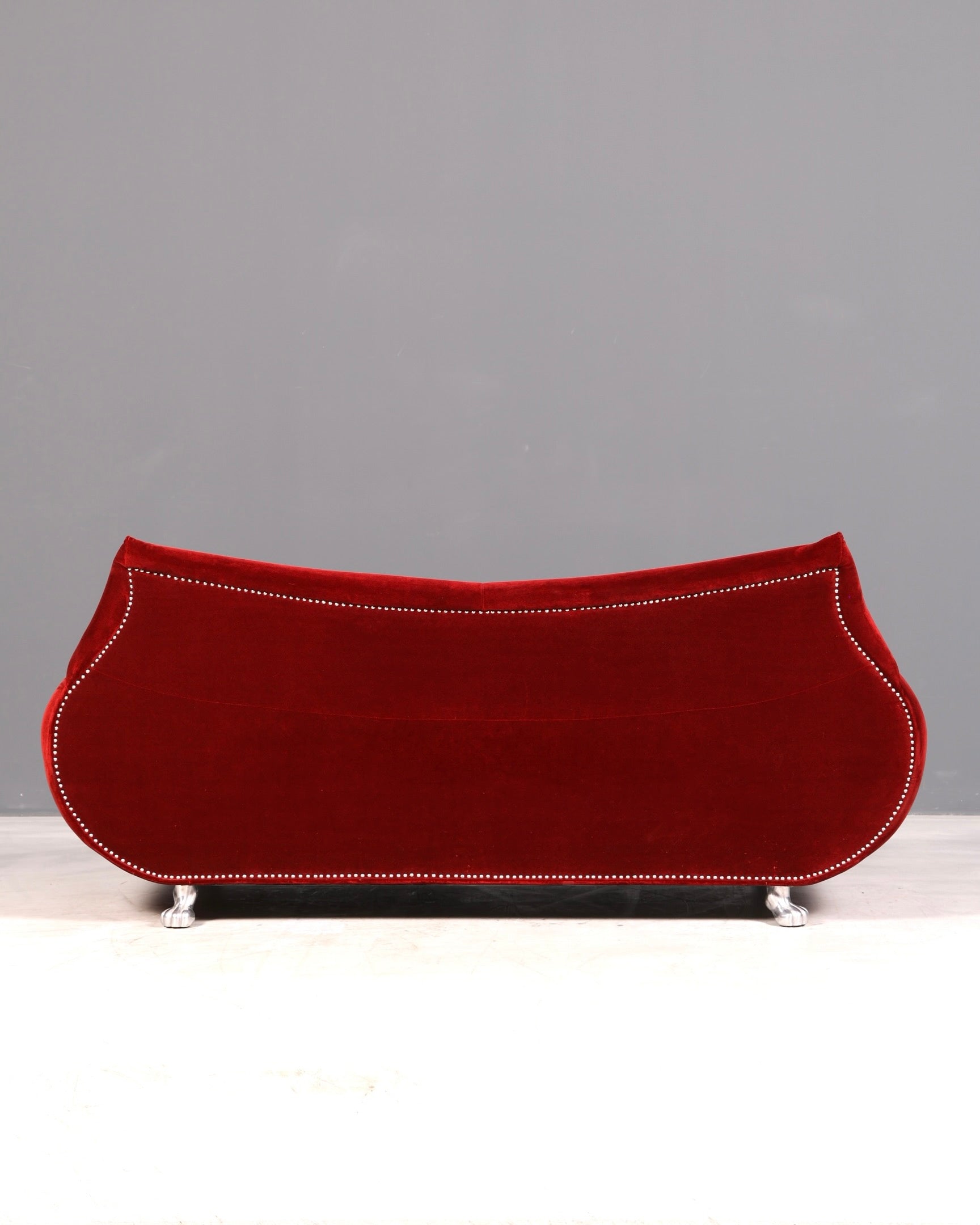 Opulent Bretz Gaudi red velvet designer sofa, 3-seater Baroque Bordeaux velvet couch
