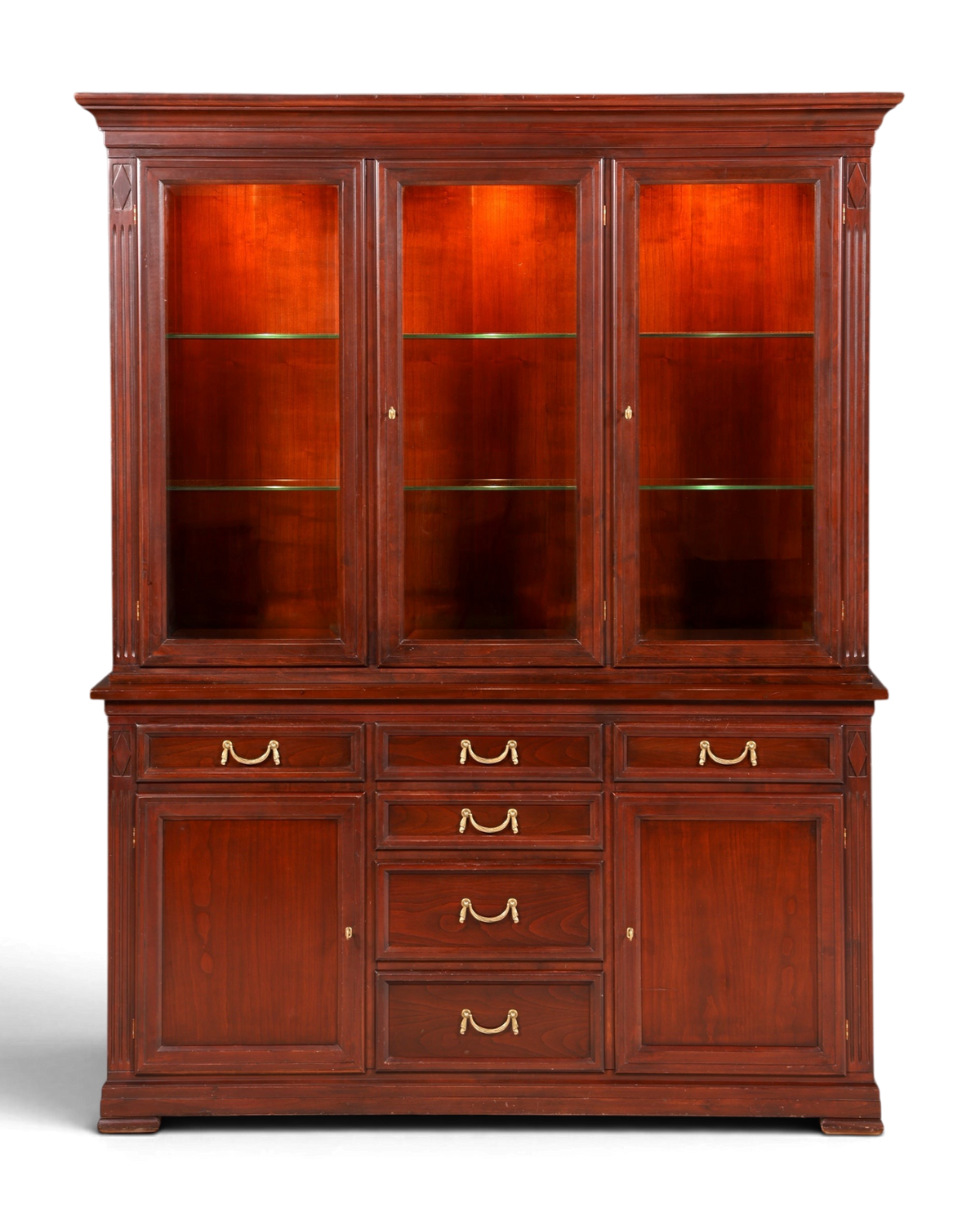 Hauptstadt Möblerei Selva Vitrine Villa Borghese aus massivem dunklem Holz im Antik Stil mit Glasfront und Beleuchtung