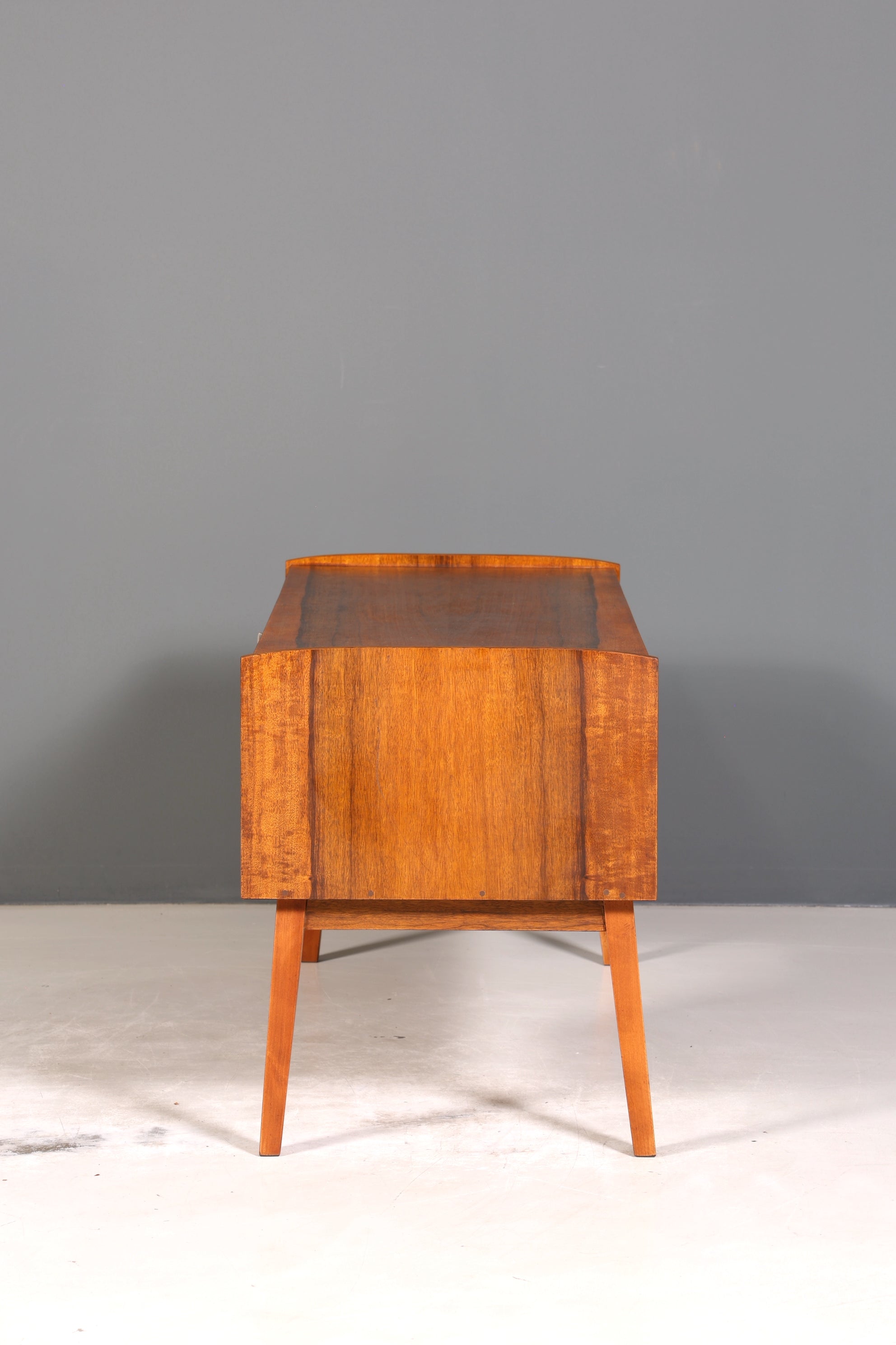 Wunderschöner Mid Century Schreibtisch Danish Design Bürotisch Vintage Office Table