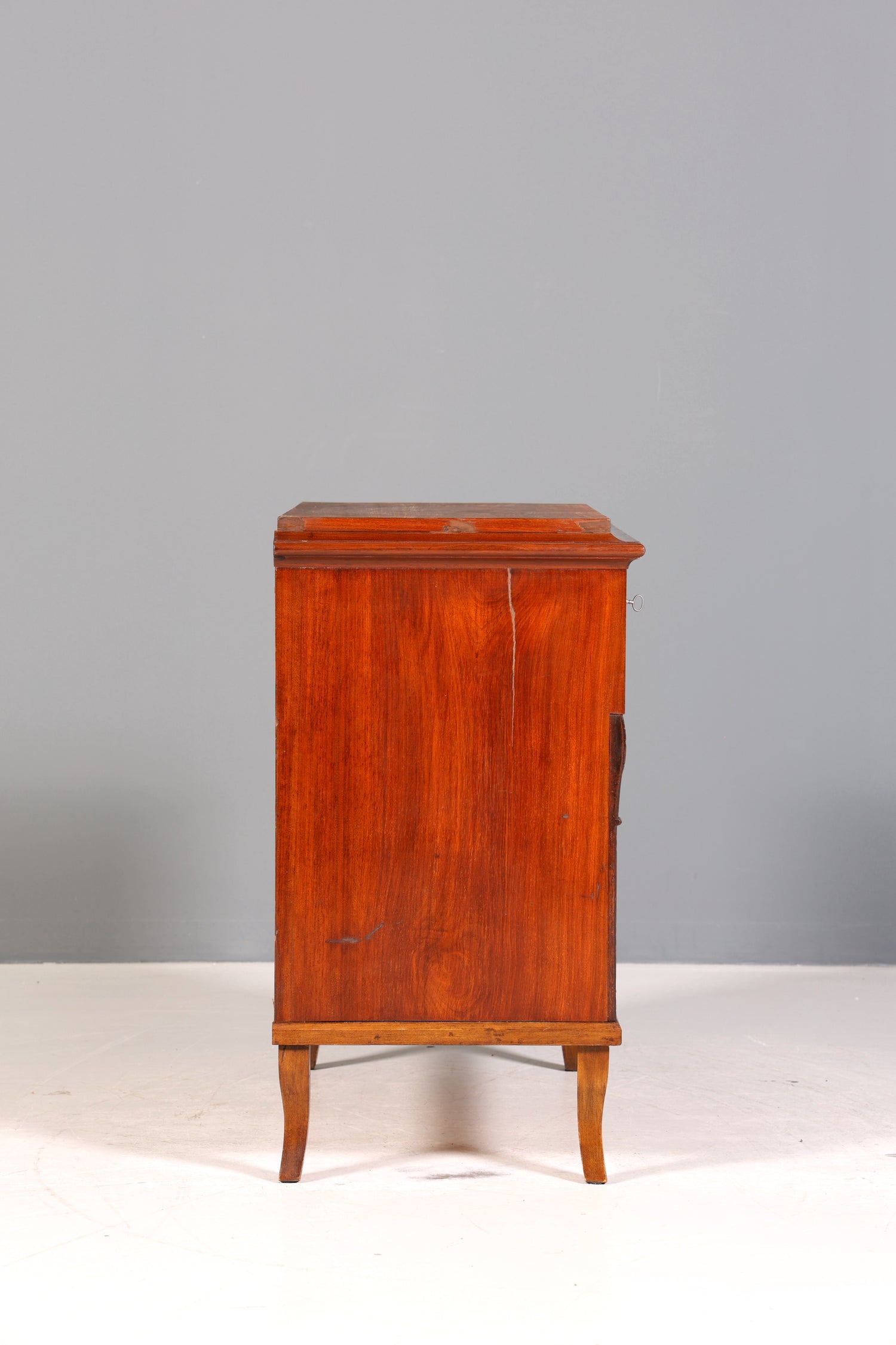 Stilvolle Gründerzeit Kommode Jugendstil Sideboard Antik Schubladenkommode Wäschekommode