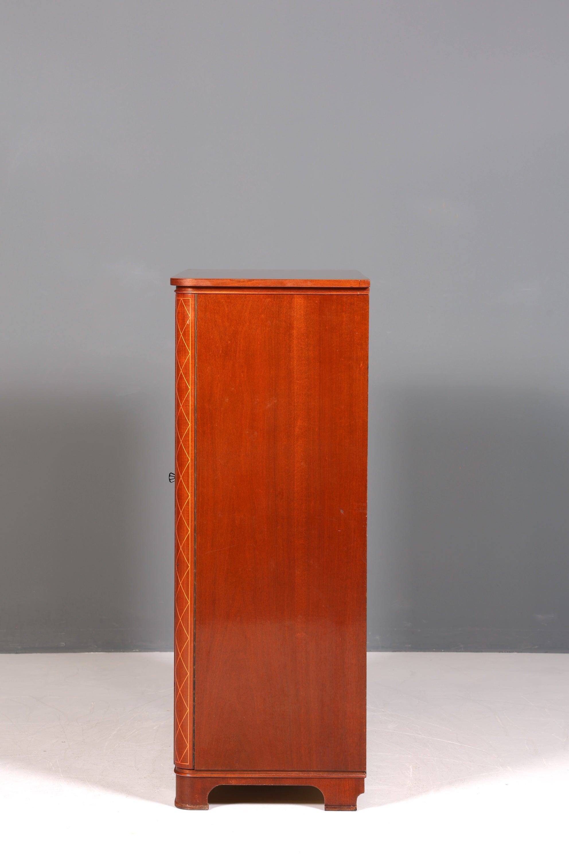 Wunderschöner Mid Century Schrank 60er Jahre Wäscheschrank Aktenschrank Kommode