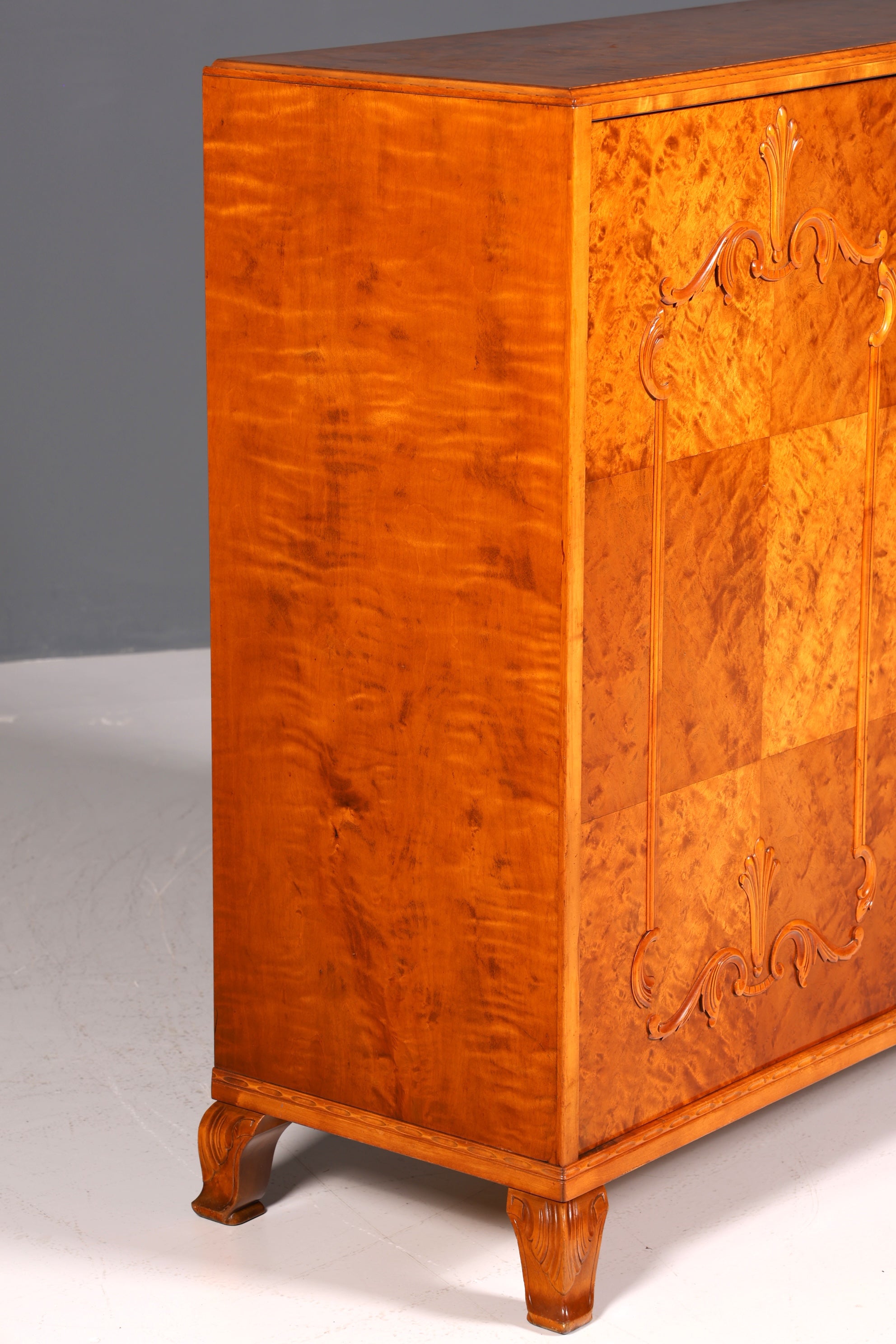 Stilvoller Original Art Deco Schrank Vertiko Sideboard um 1930 Highboard Kommode Aktenschrank Wäscheschrank