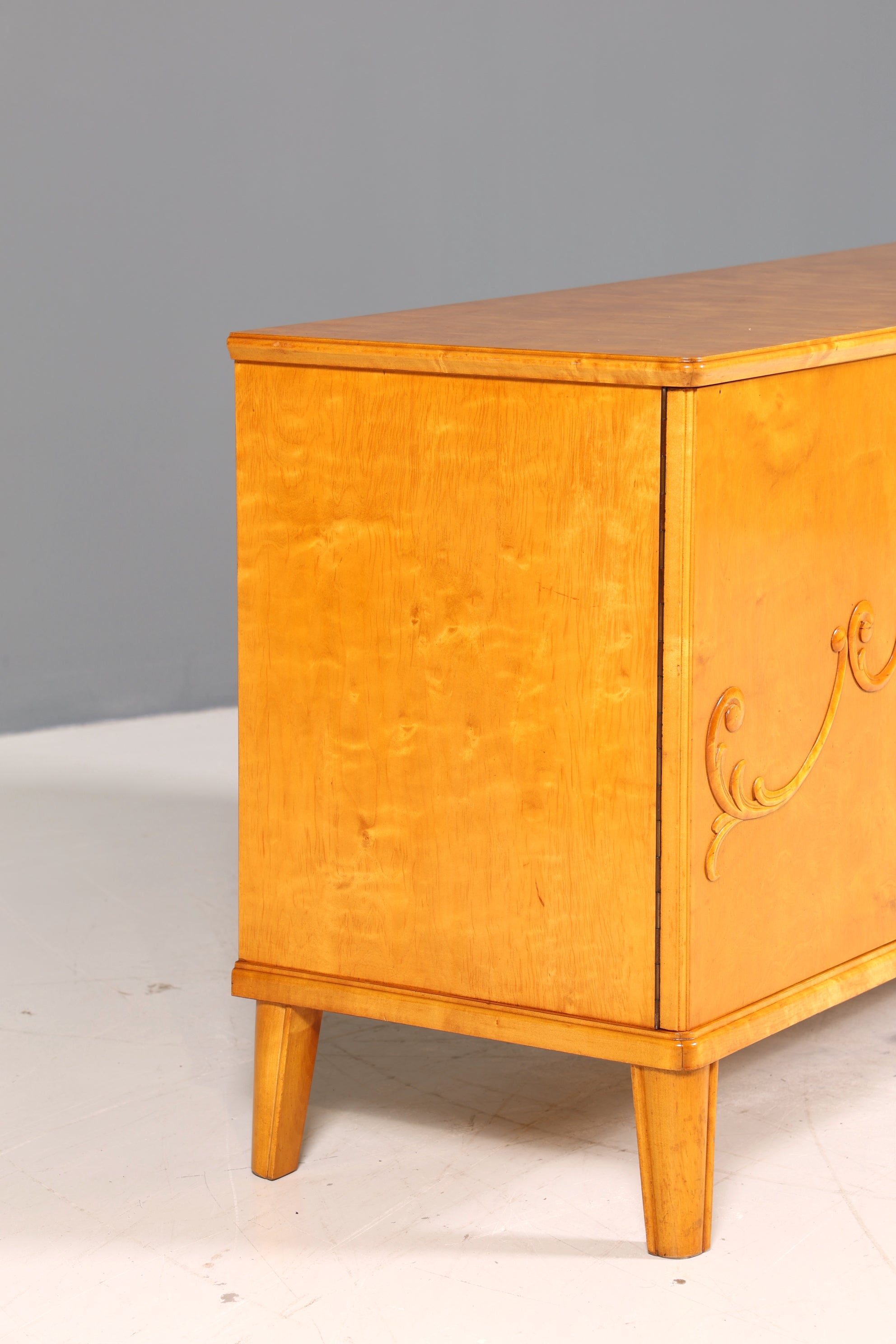 Wunderschönes Original Art Deco Sideboard Antik Schrank Birke TV Kommode um 1930