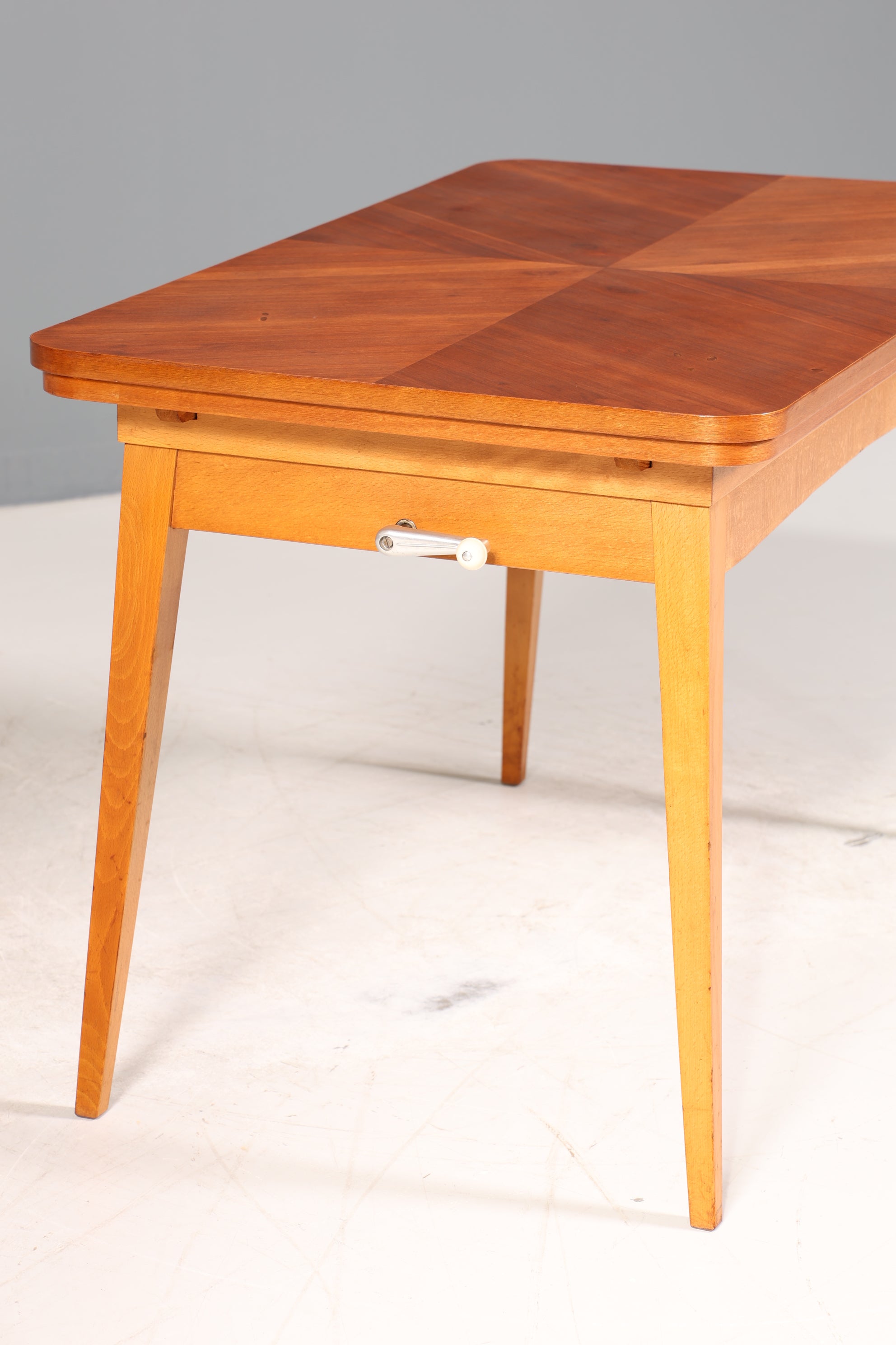 Wunderschöner Mid Century Tisch ausziehbar Retro Esstisch Vintage Küchentisch Höhenverstellbar