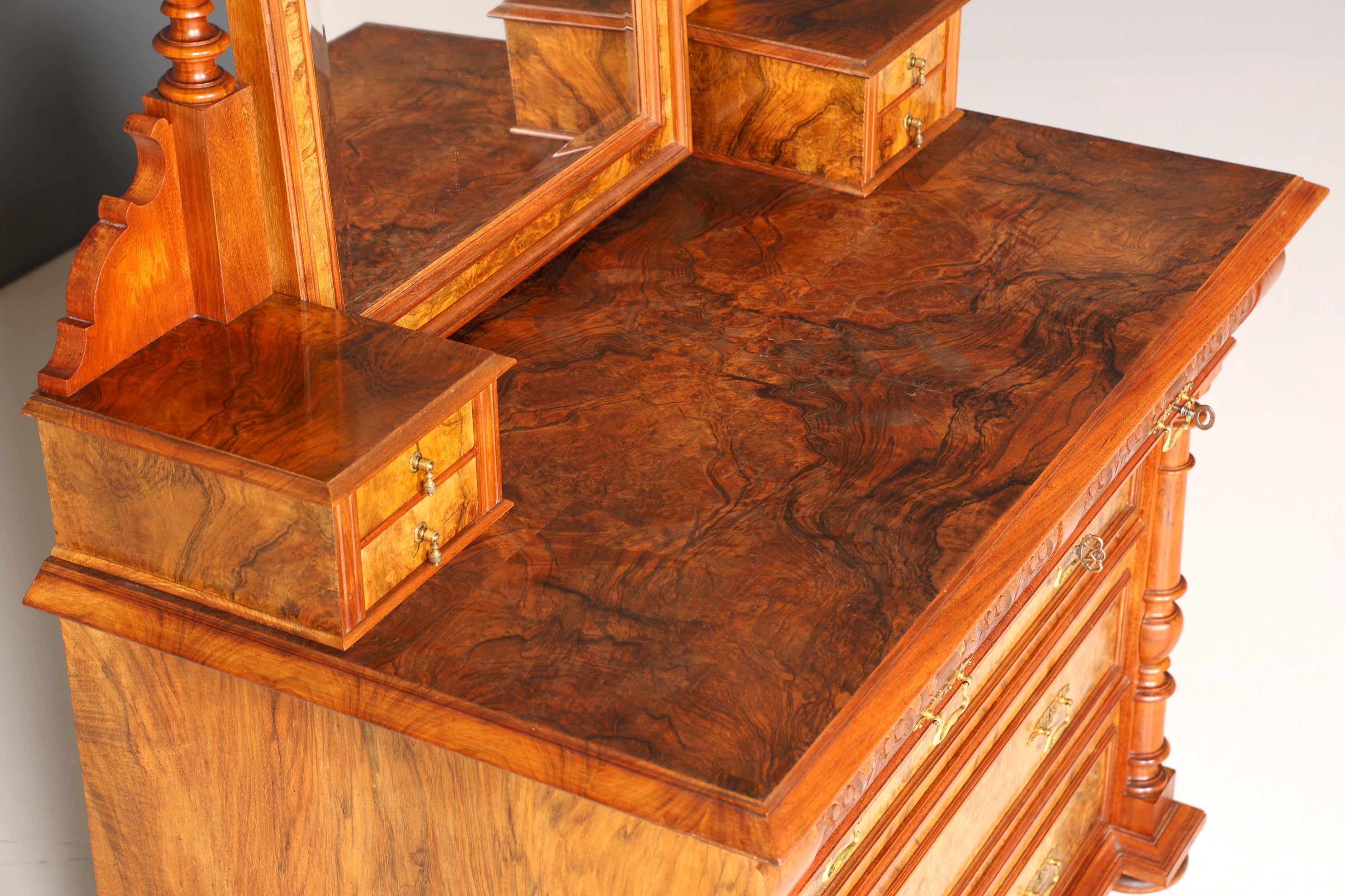Wunderschöne Louis Philippe Kommode mit Spiegelaufsatz Gründerzeit Frisierkommode Holz Schrank Antik Flurschrank um 1880