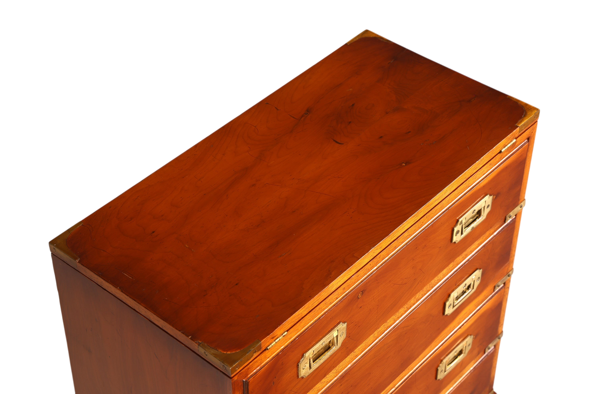 Hauptstadt Möblerei maritime Military Chest Kommode aus Holz mit Messingbeschlägen und ausklappbarer Deckplatte
