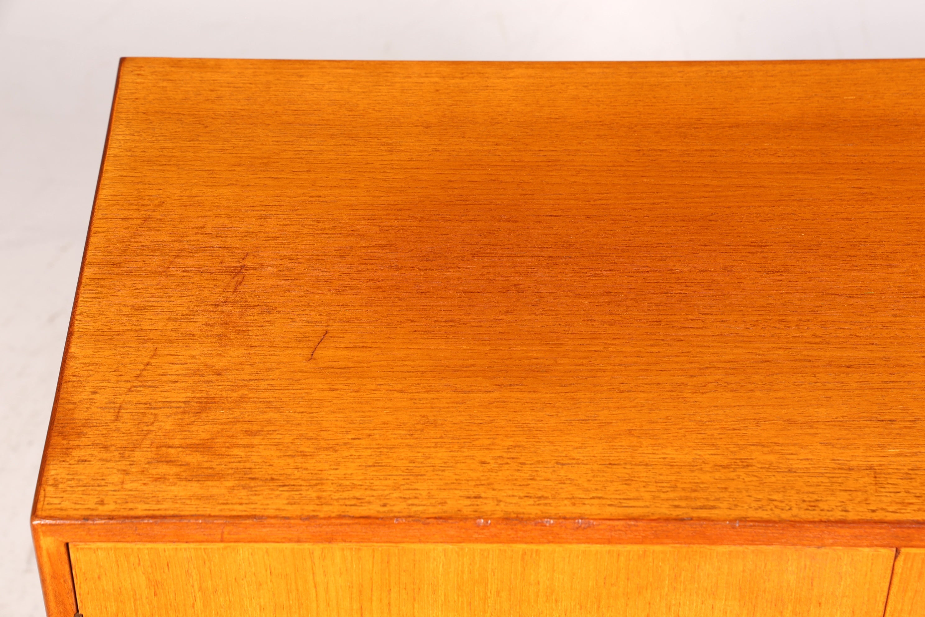 Wunderschöner Mid Century Schrank Vintage Kommode Teak Holz Retro Flur Kommode 60s Regal Sideboard