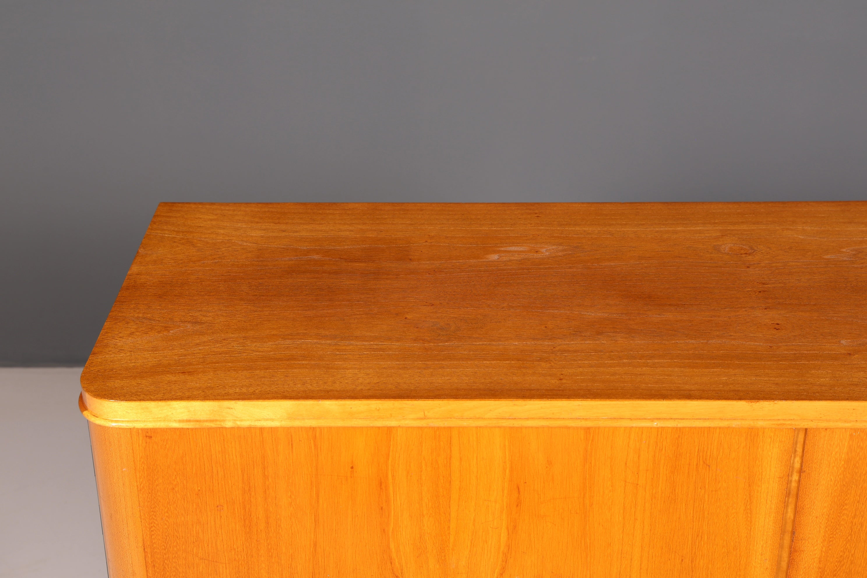 Stilvoller Original Art Deco Schrank Vertiko Sideboard um 1930 Highboard Kommode Antik Vintage