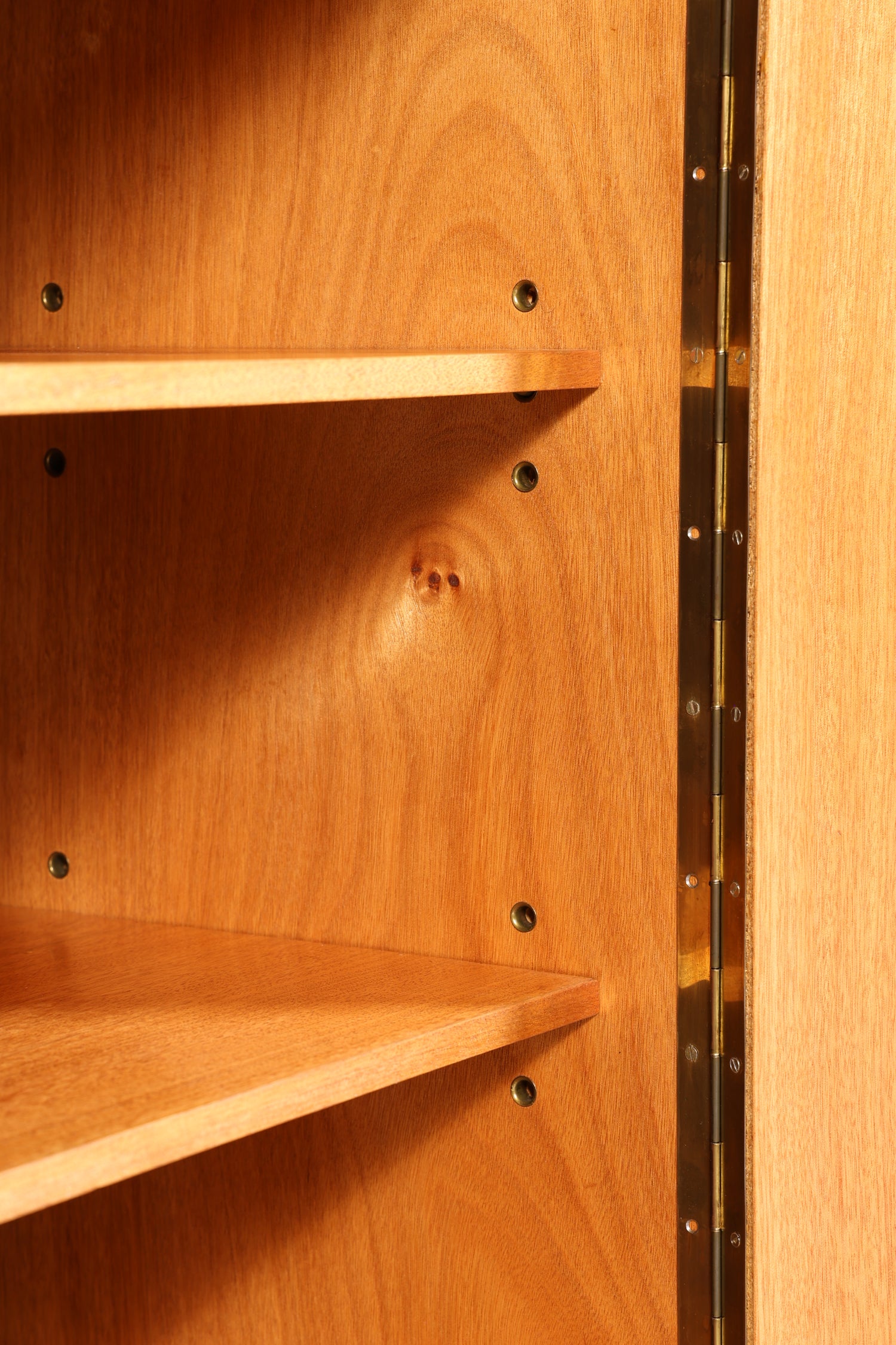 Traumhafter Mid Century Schrank 60er Jahre Bücherregal Aktenschrank Wäscheschrank