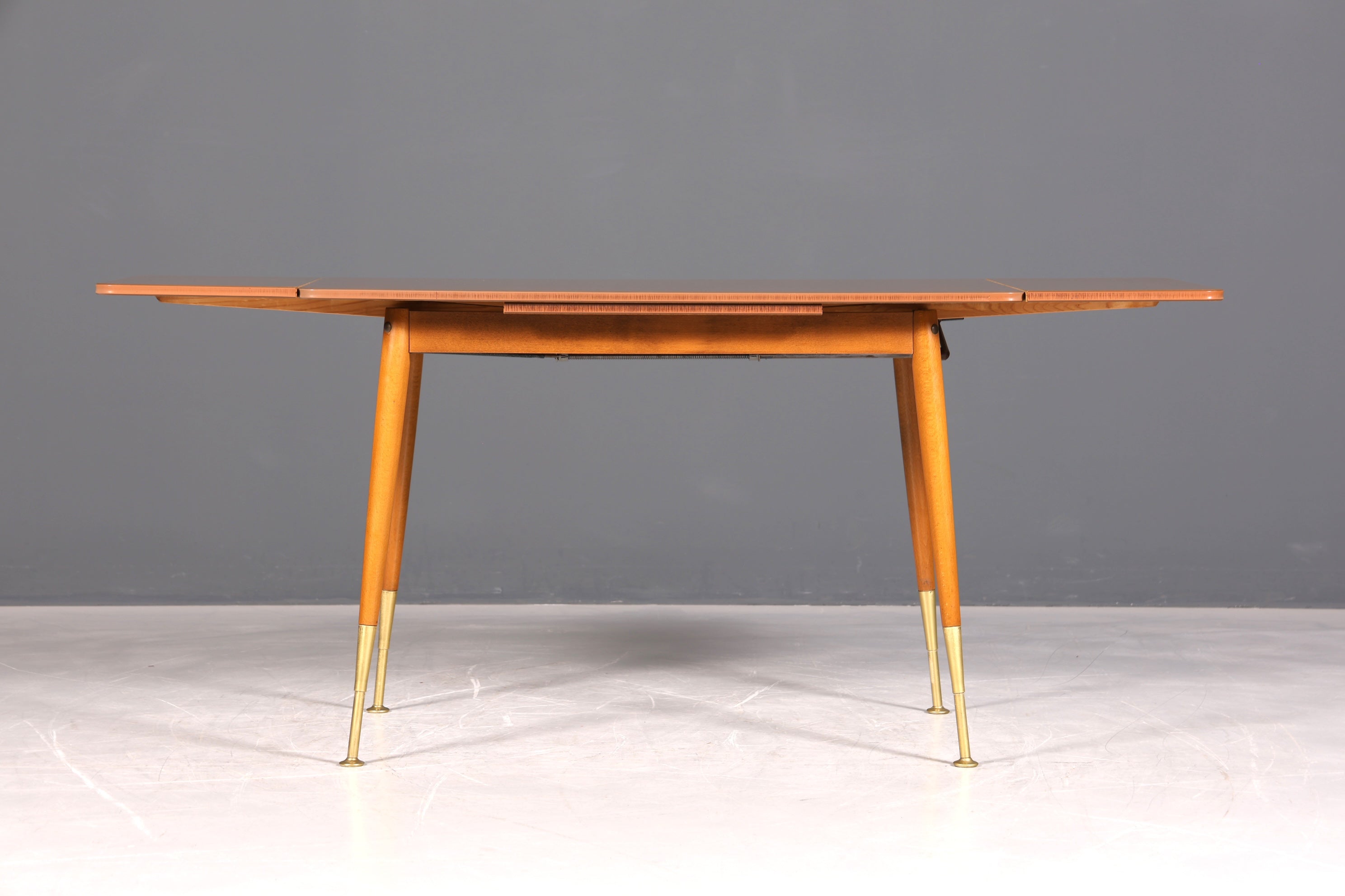 F964 Finish Wunderschöner Mid Century Küchentisch Vintage Tisch ausziehbar und höhenverstellbar