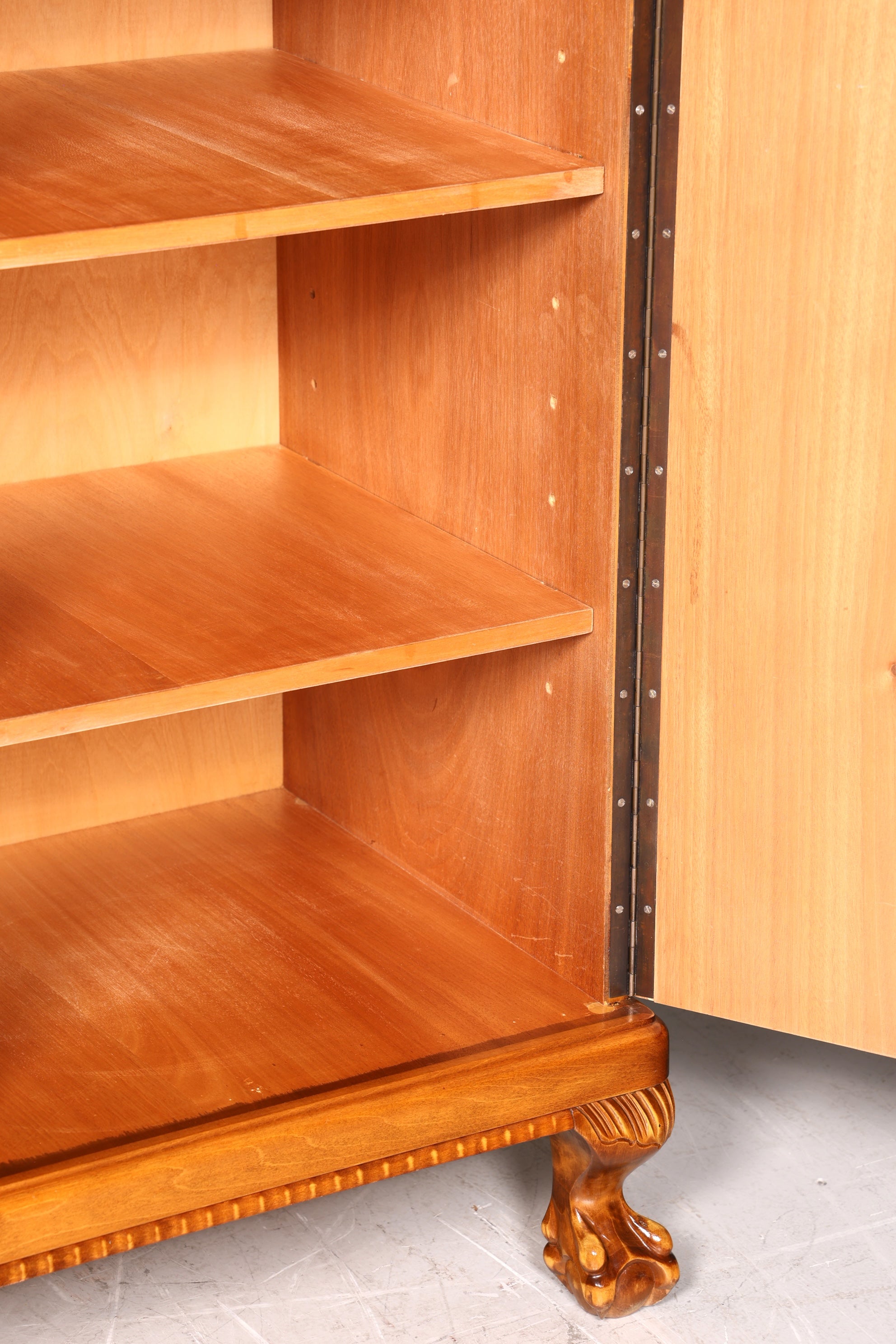 Edler Chippendale Schrank Barock Stil Vertiko Highboard Antik 50s 60s Kommode Aktenschrank Wäscheschrank