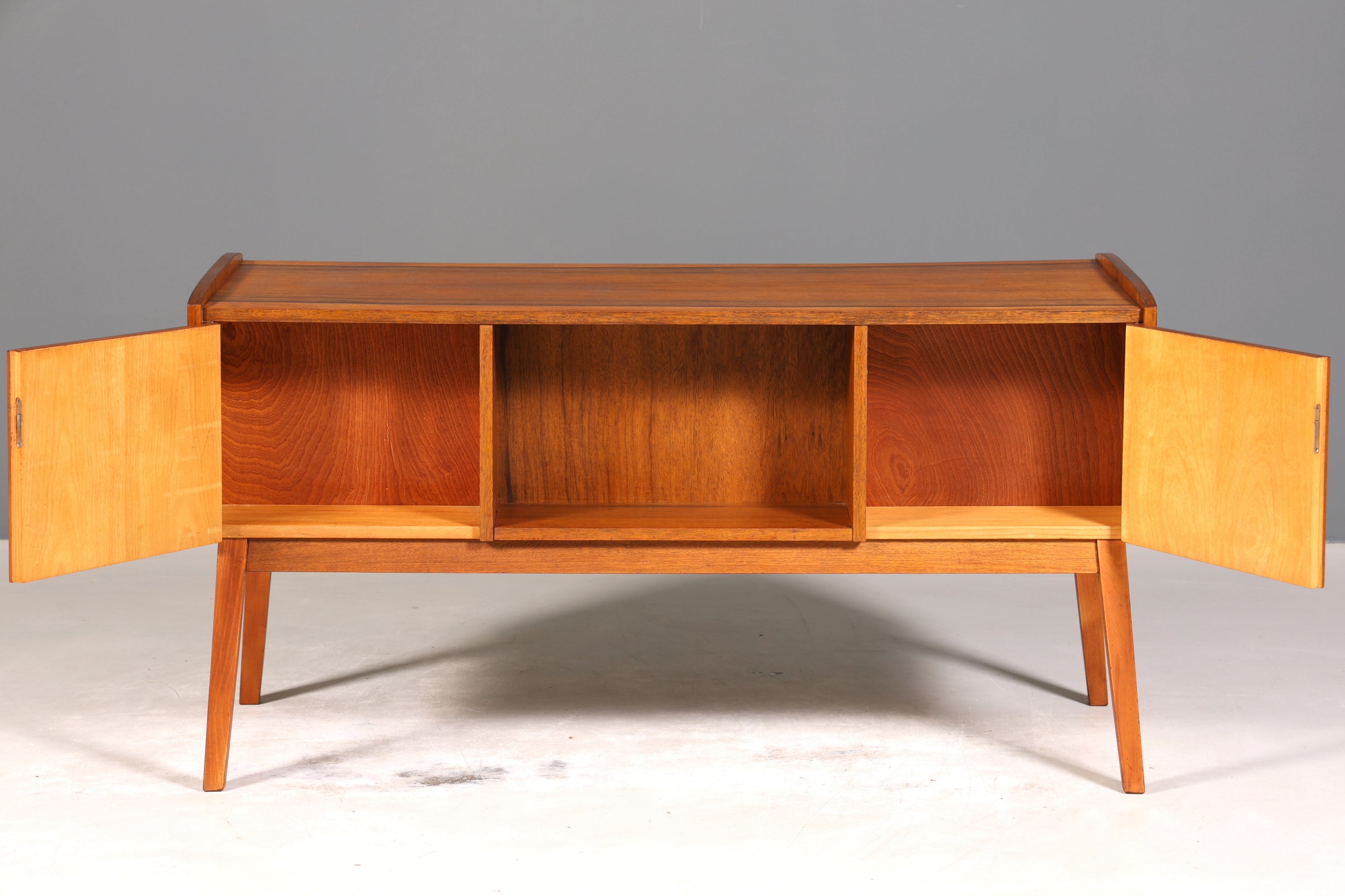 Wunderschöner Mid Century Schreibtisch Danish Design Bürotisch Vintage Office Table