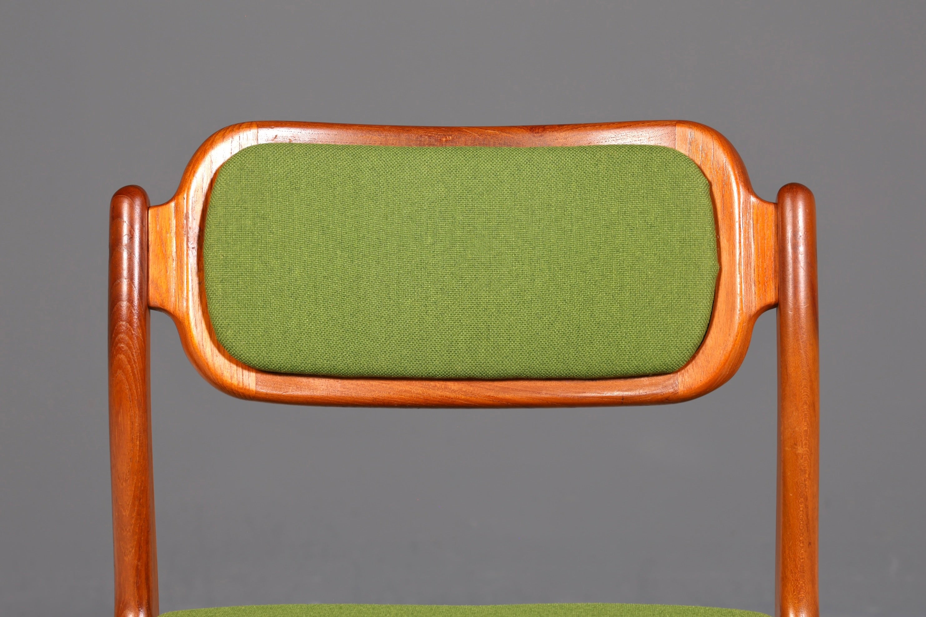 Edler Mid Century Stuhl der Marke Johannes Andersen für Uldum Teak Danish Design Sekretär Stuhl Esszimmerstuhl Küchenstuhl