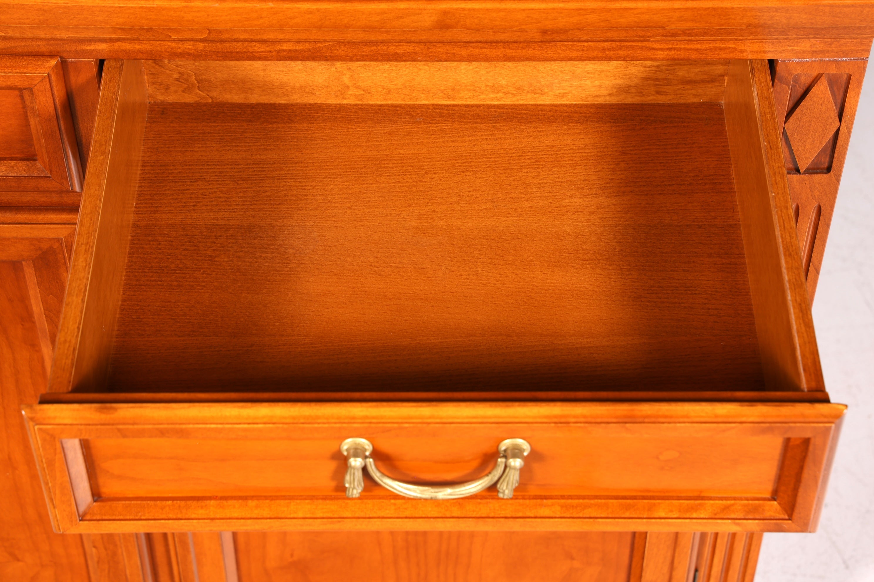 Traumhafte Original Selva Vitrine Antik Stil massiv Holz Buffet Villa Borghese Schrank Bibliothek Geschirrschrank