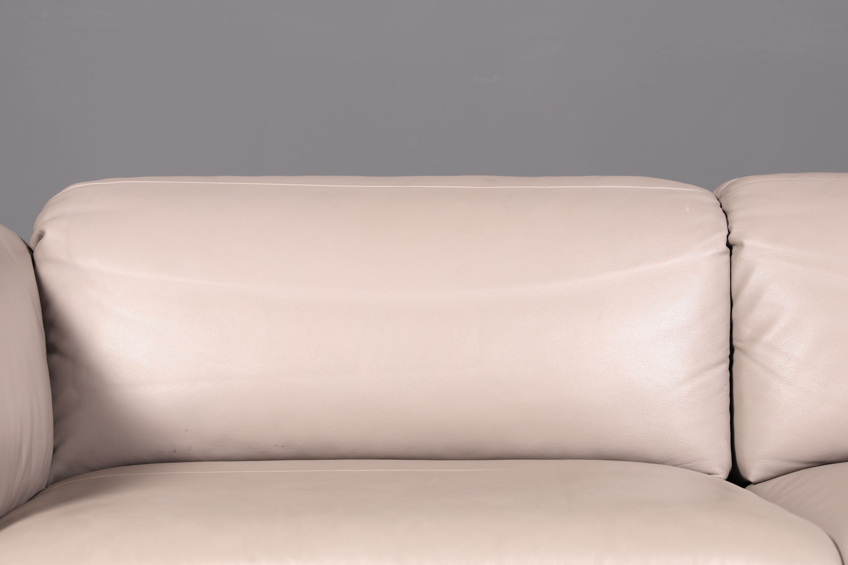 Wunderschönes Sofa der Marke Ligne Roset Grau Echtleder & Stoff Couch Designer Sofa Wohnzimmer