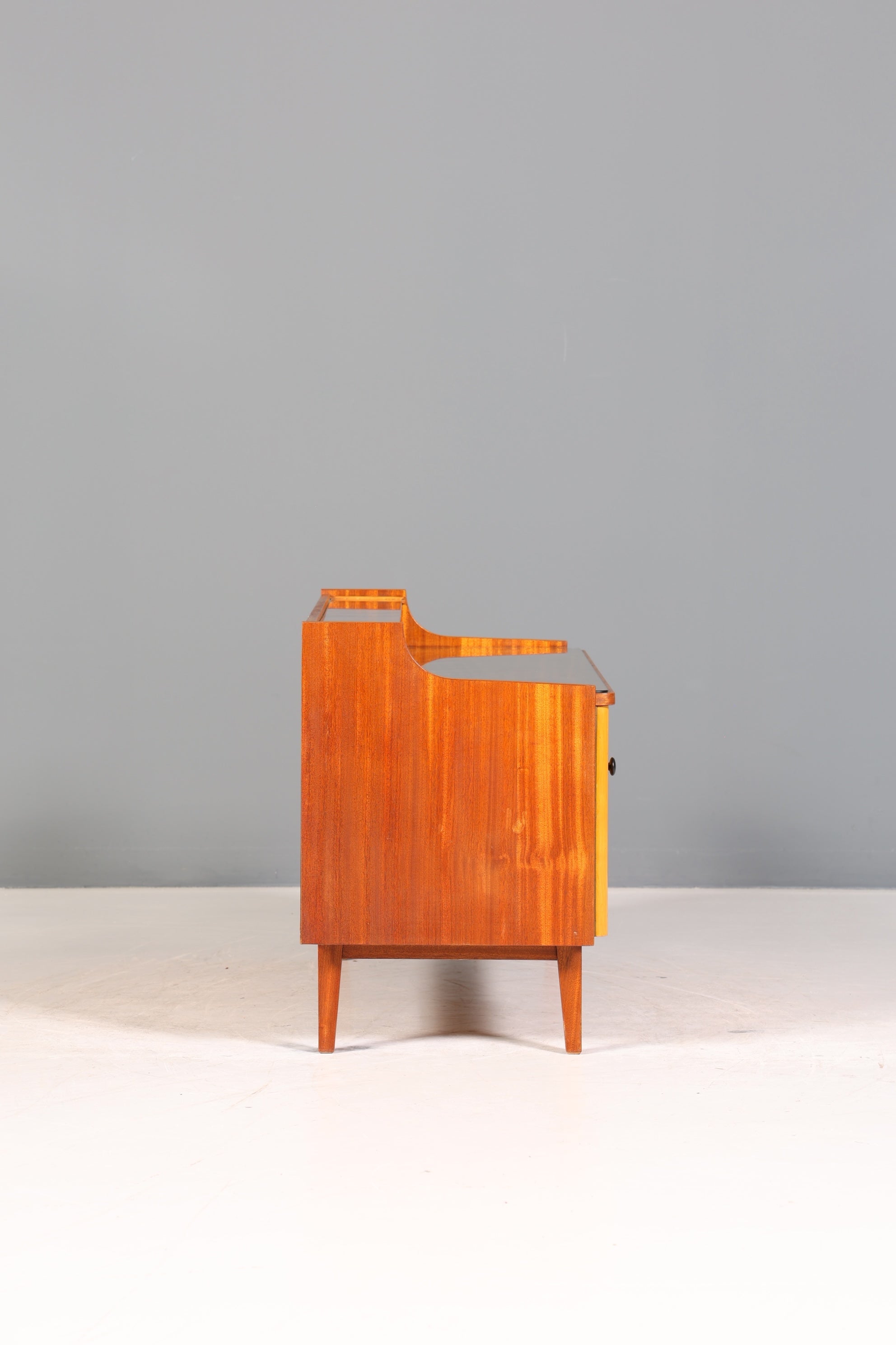 Traumhaftes Mid Century Sideboard Vintage Kommode TV Schrank Flurkommode 60s