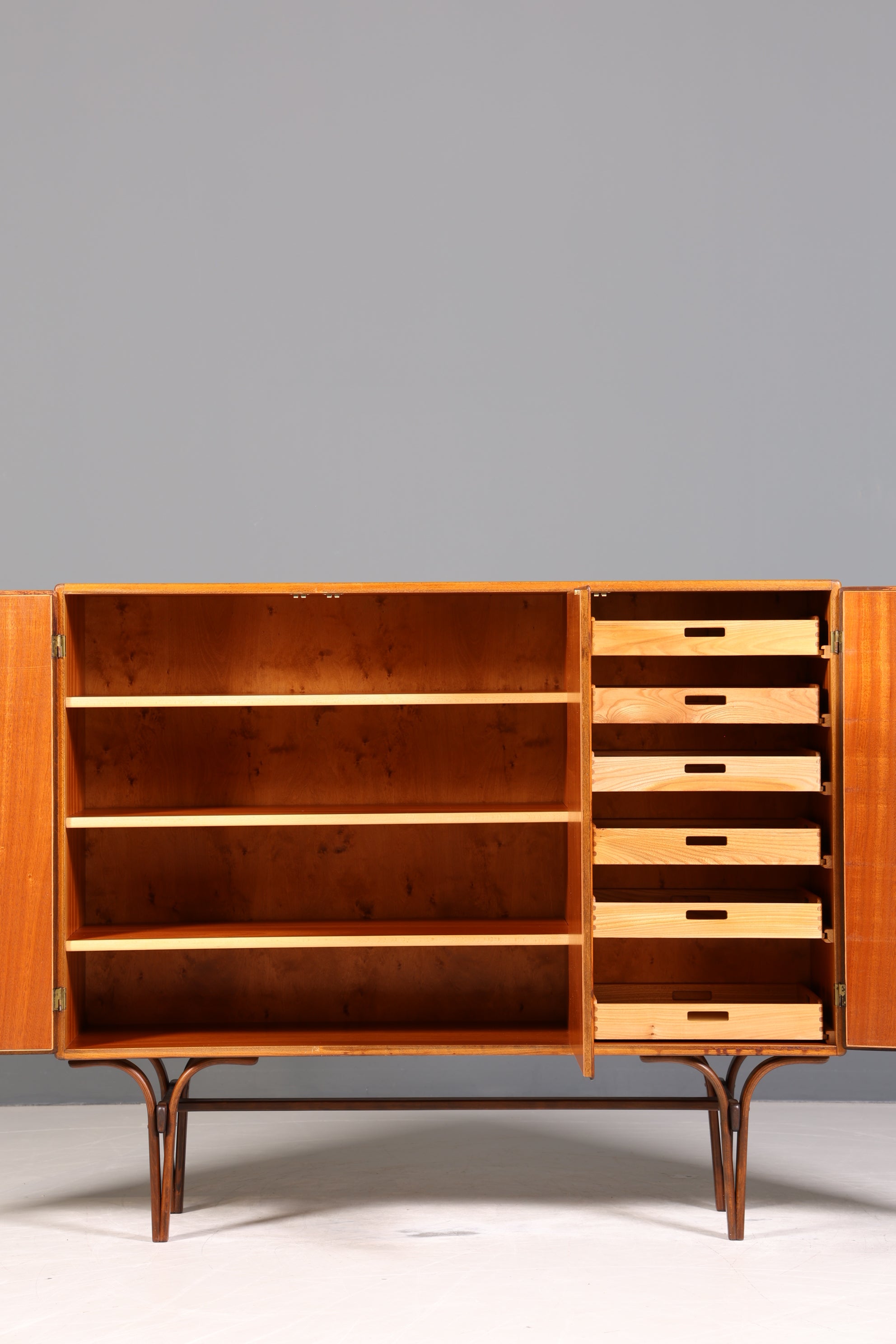 Traumhaftes Mid Century Highboard Palisander Schrank Büro Kommode Aktenschrank Wäscheschrank 60er Jahre