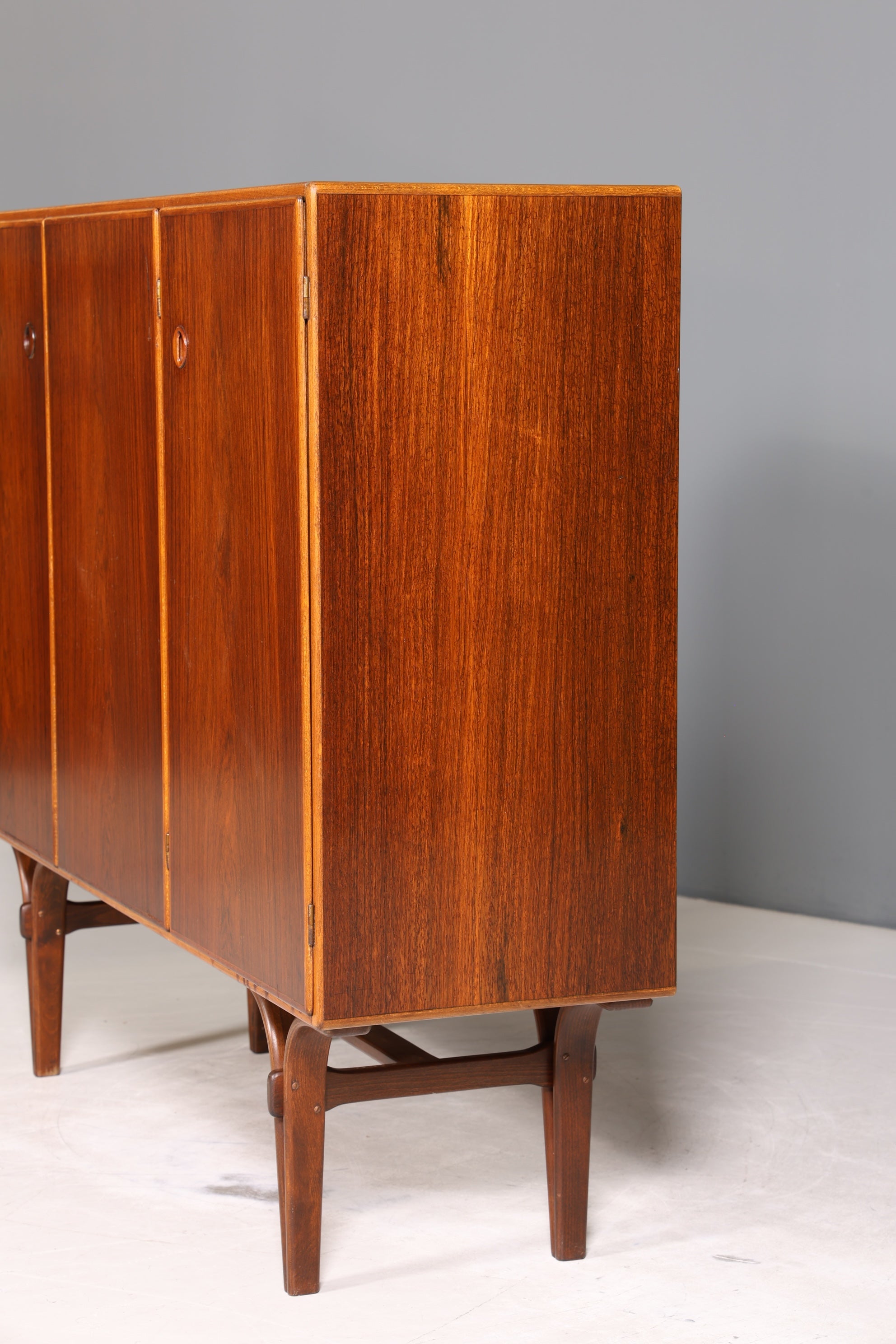 Traumhaftes Mid Century Highboard Palisander Schrank Büro Kommode Aktenschrank Wäscheschrank 60er Jahre