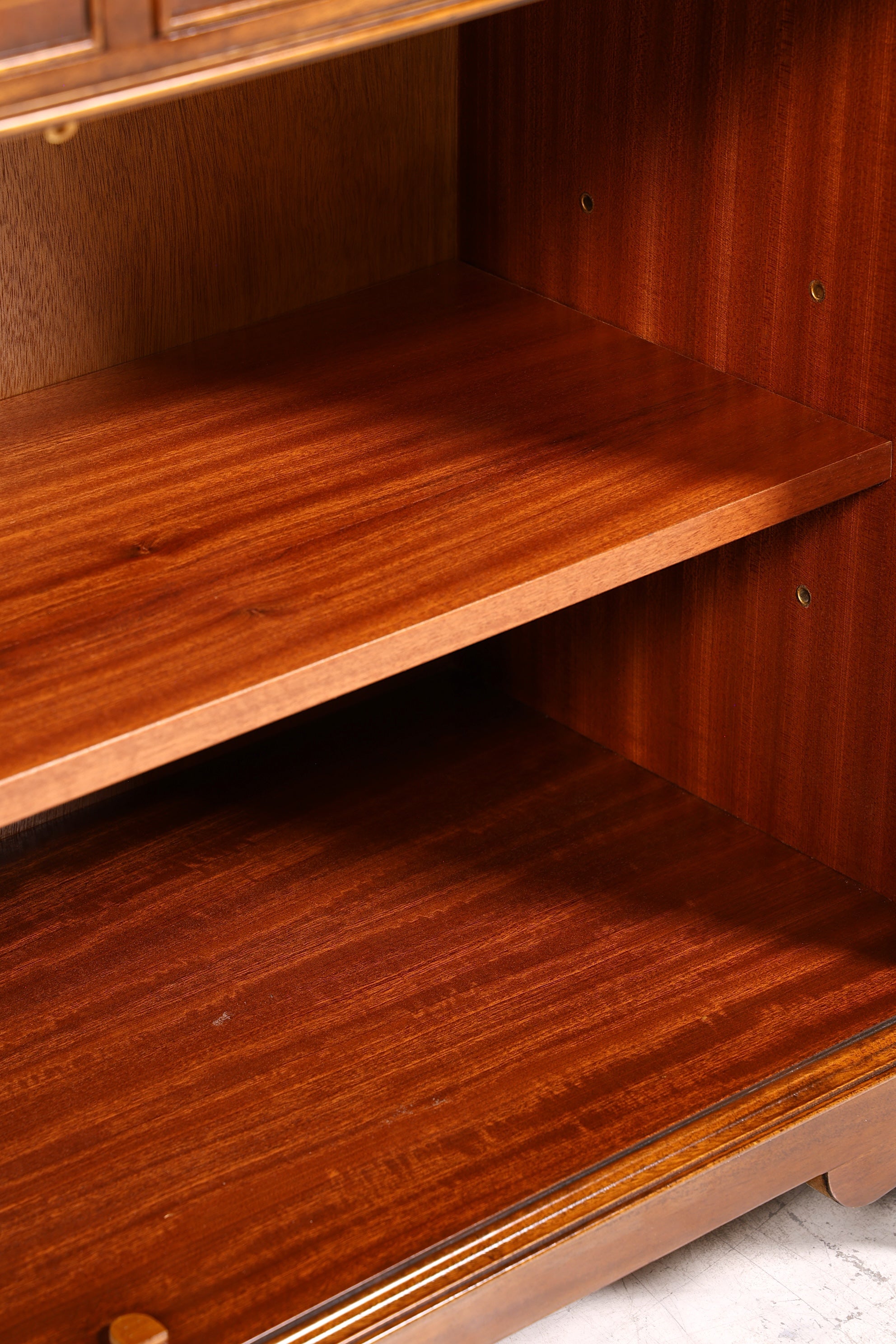 Wunderschöner Englischer Schrank Antik 60s Mahagoni Sideboard Kommode