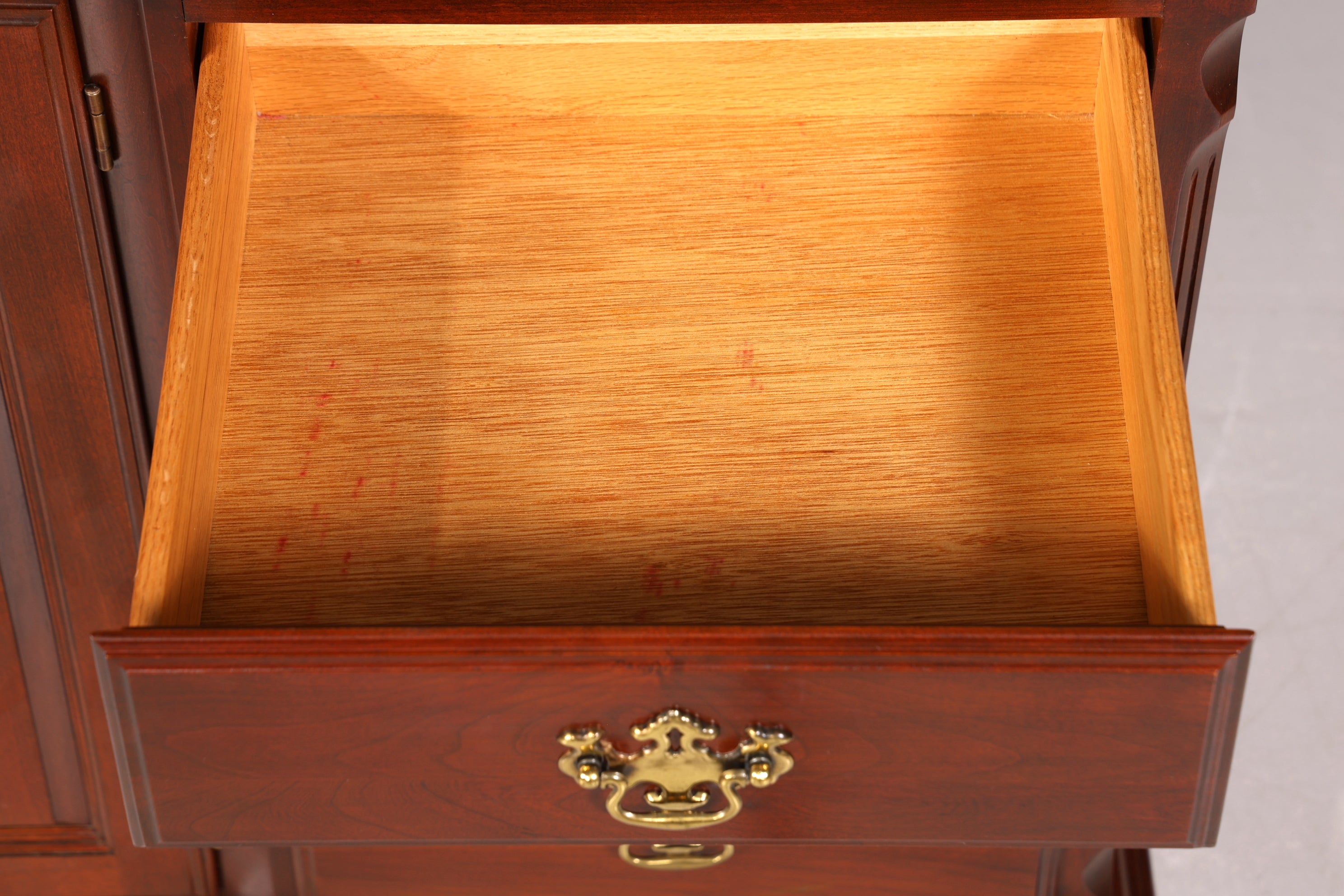 Wunderschönes Sideboard der Marke Pennsylvania House Antik Stil Schrank Kommode USA Anrichte Schubladenkommode