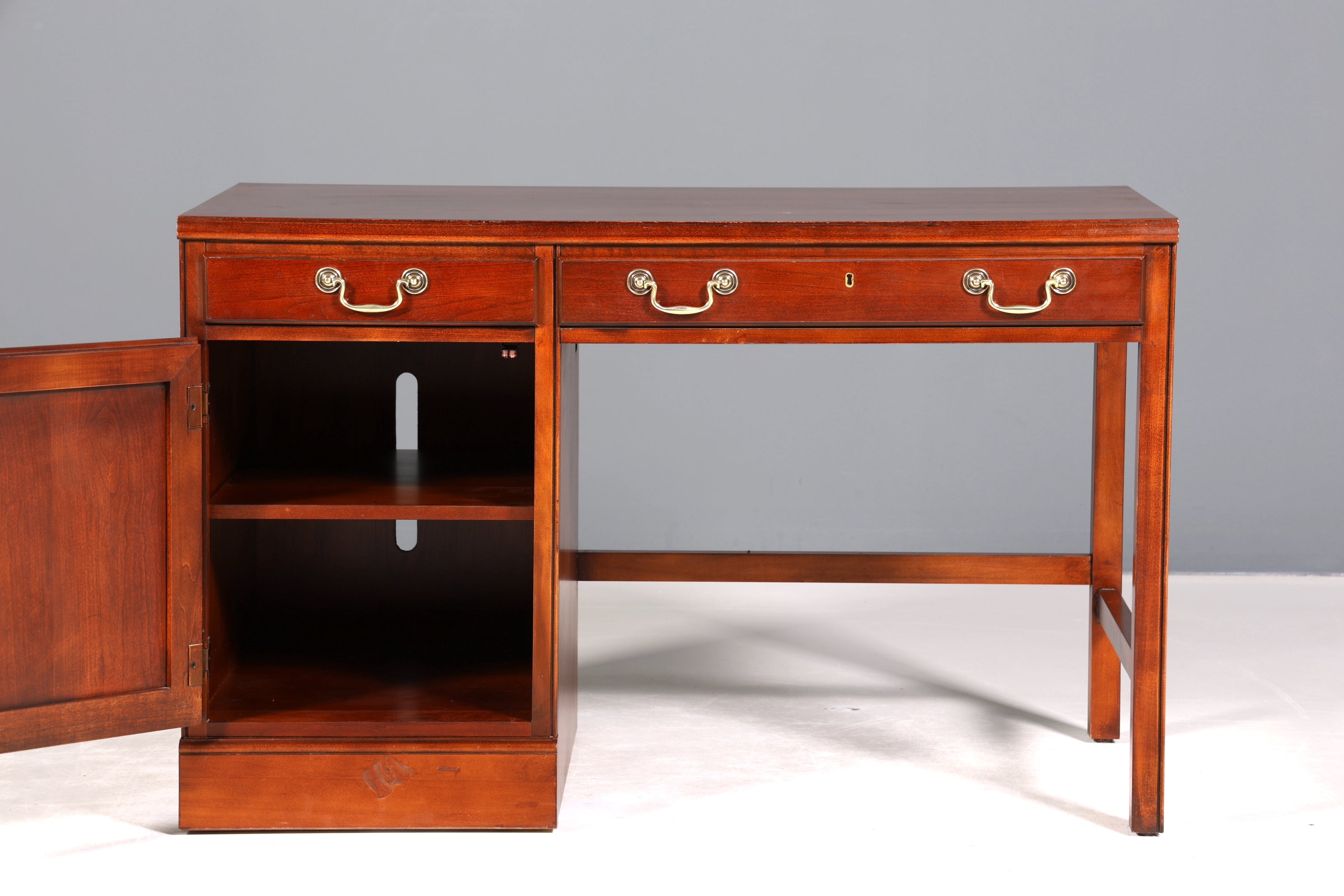 Wunderschöner Original Drexel Heritage Schreibtisch Antik Stil Bürotisch Office Table USA 2 von 2