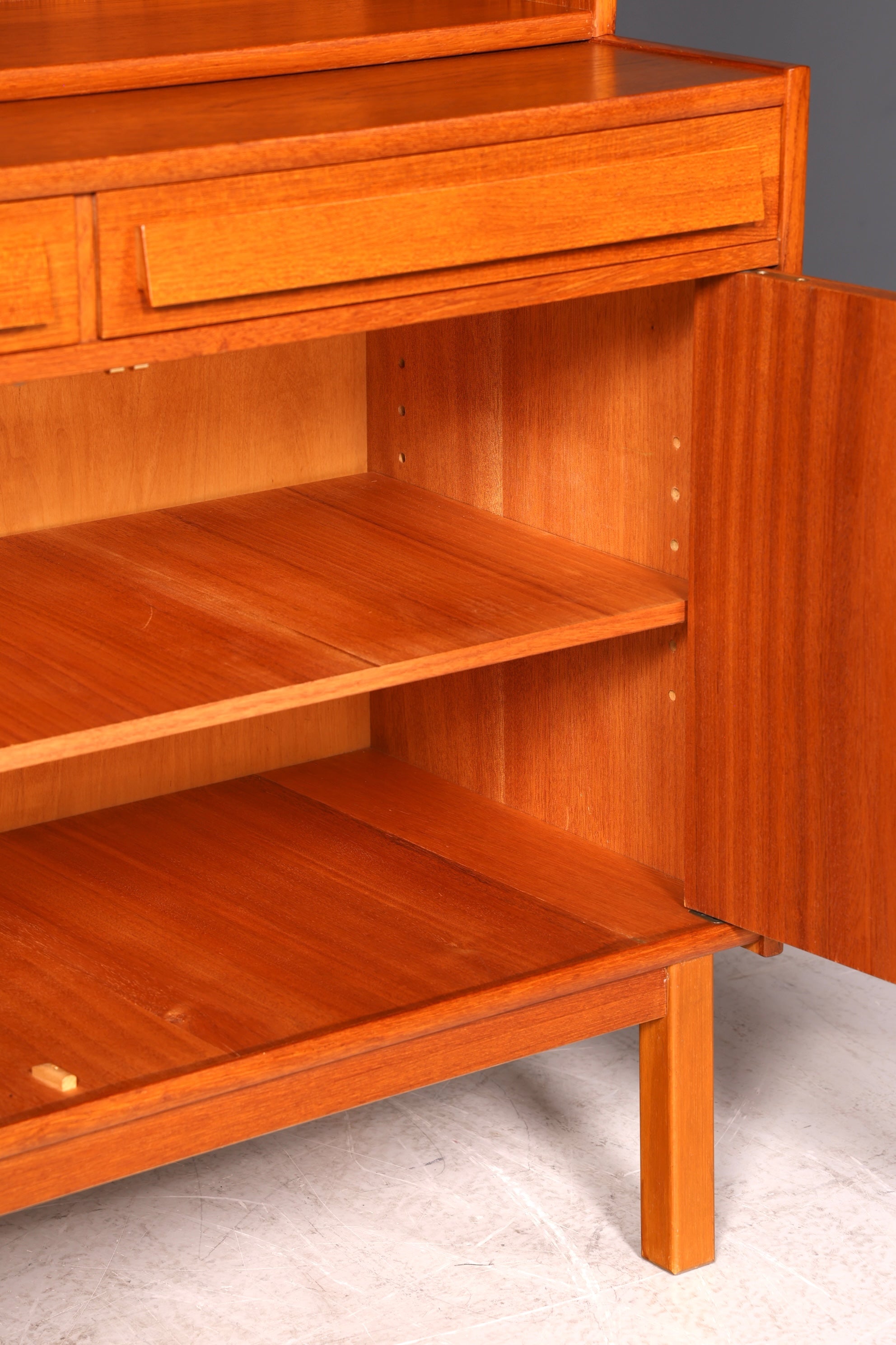 Traumhaftes Mid Century Regal Teak Holz Schrank Danish Design Retro Kommode Vintage Bücherregal 60er Jahre 2 von 2