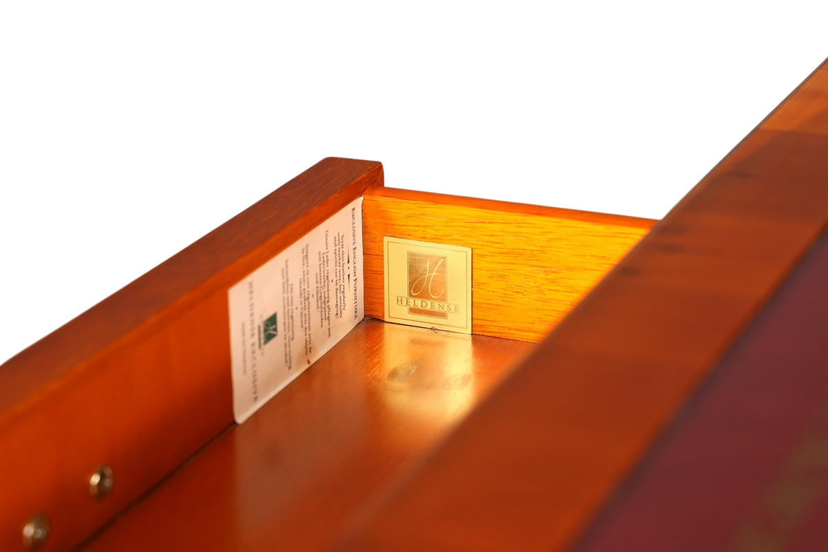 G721 Finish cm HELDENSE Wunderschöner Englischer Schreibtisch Englisch Eibe Desk Leder Auflage Antik Stil Bürotisch Office Desk (Kopie)