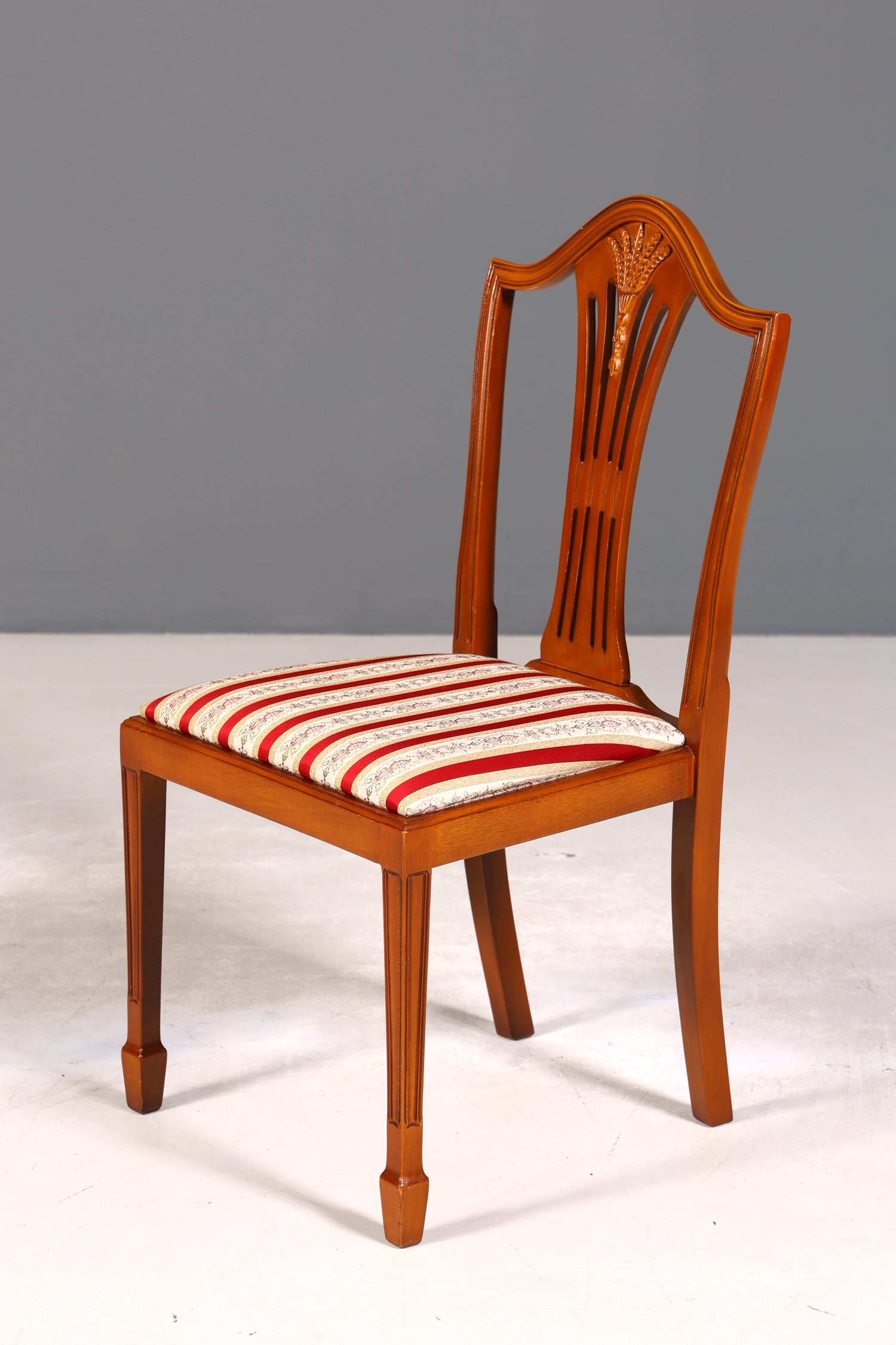 4x Edle Englische Stühle im Hepplewithe Stil Englisch Dining Chairs Küchenstühle Stuhlset