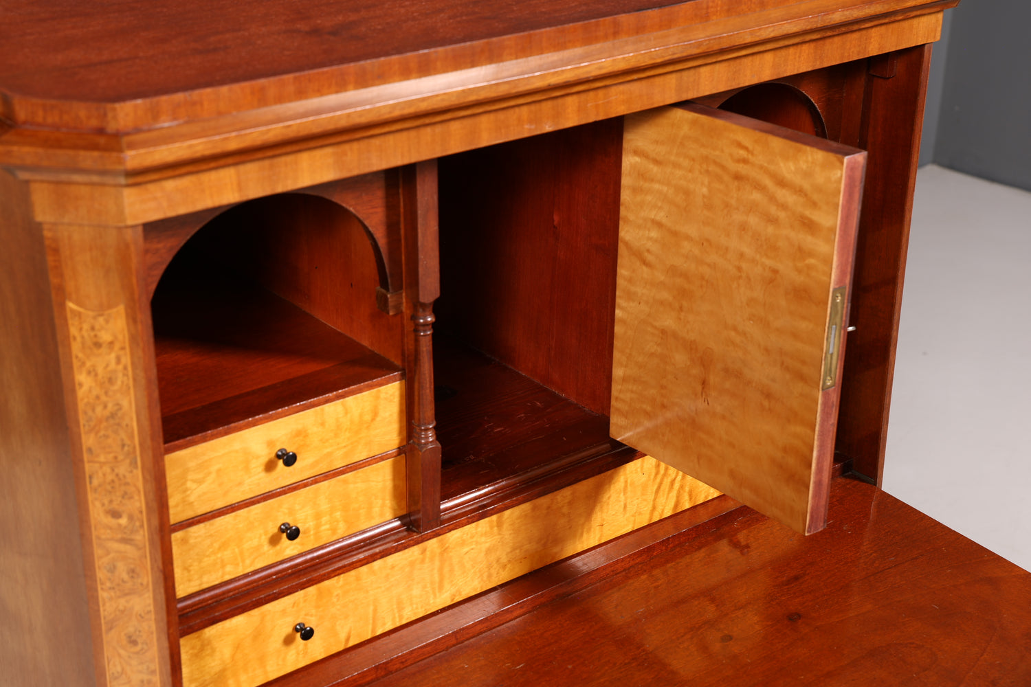 Traumhafter Sekretär Englisch Antik Biedermeier Stil Büro Kommode Vertiko Schreibkommode