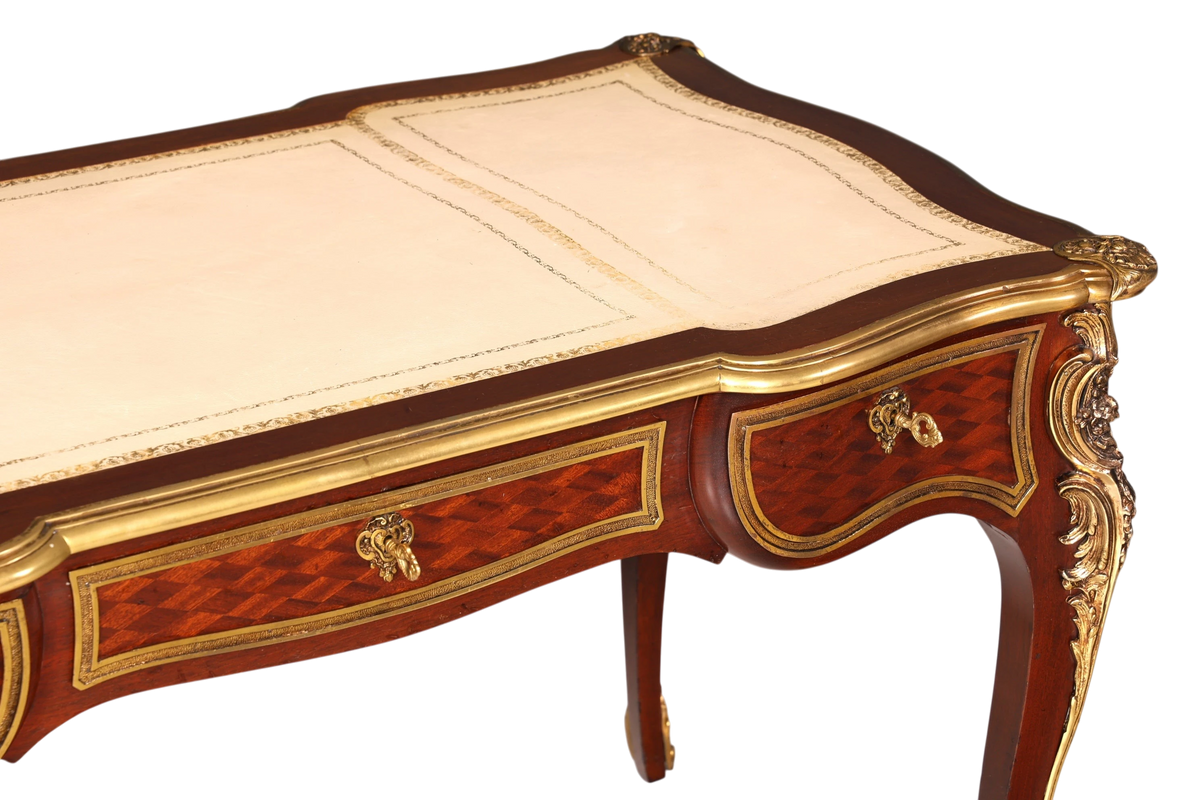 G078 Finish - Louis XV Barock Schreibtisch usw. Messing Zarge, Preis muss ich noch recherchieren