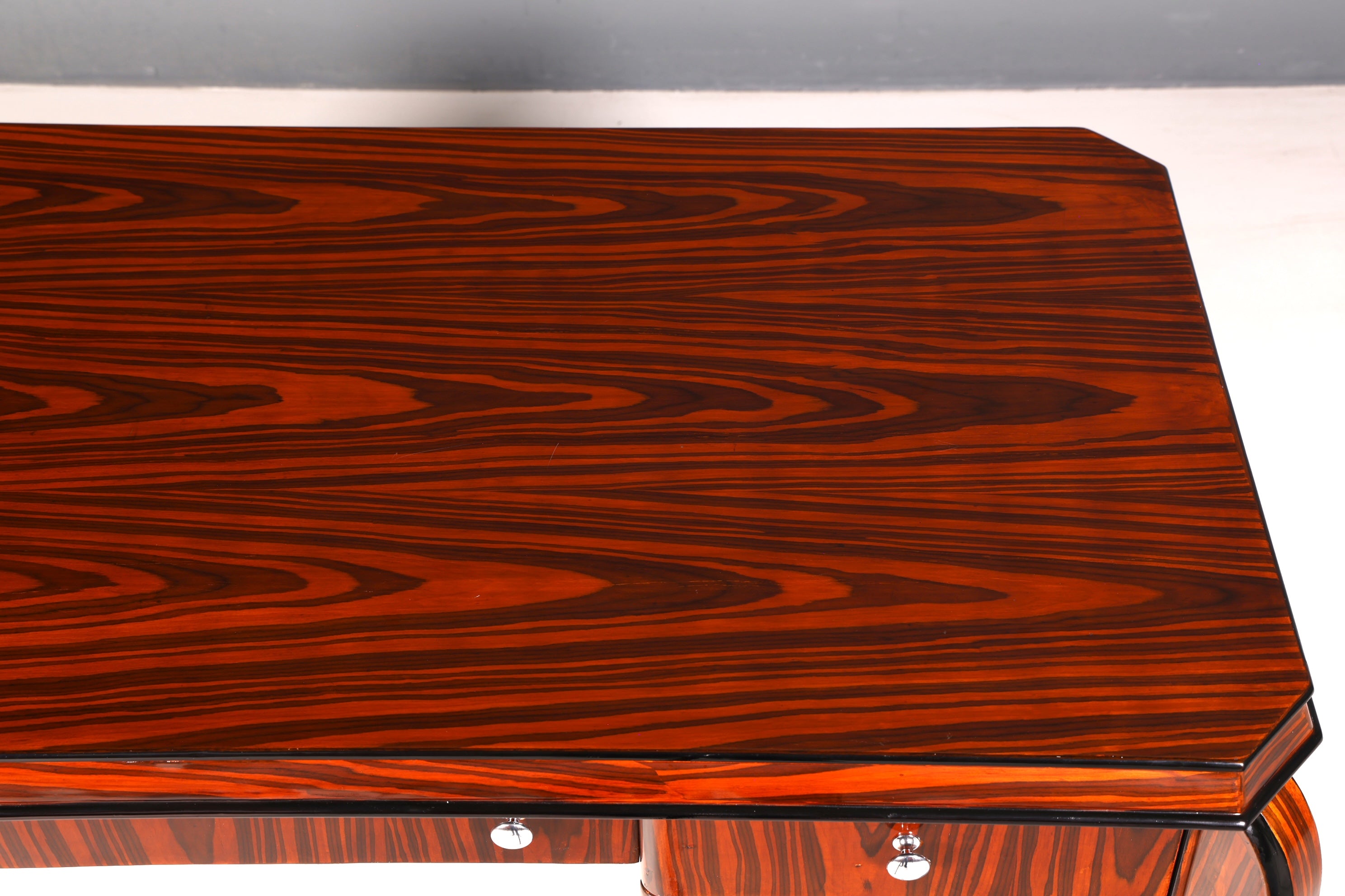 G740 Finish