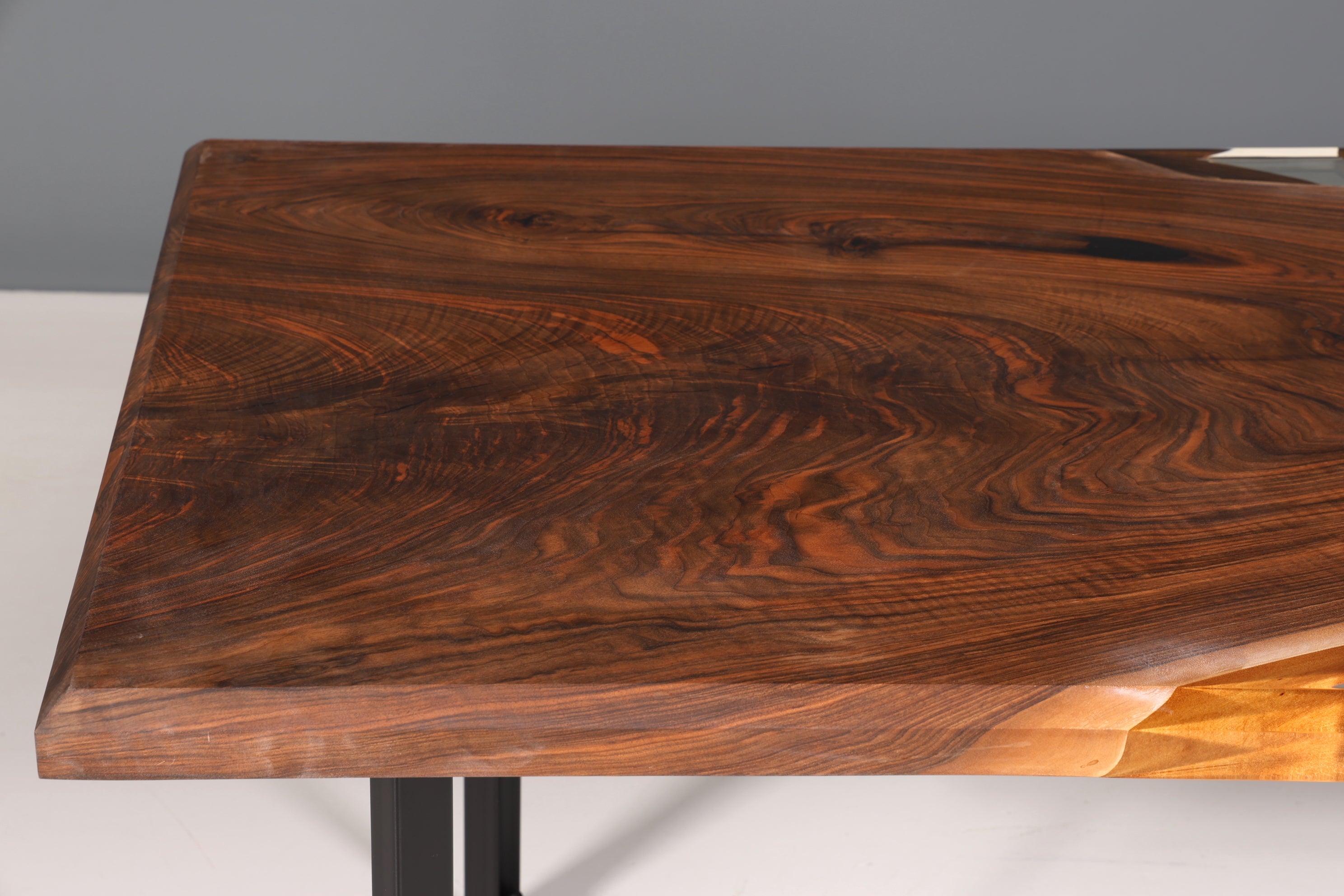 Wunderschöner Epoxidharz Tisch 220-85 cm Epoxy Nussbaum massiv Holz Esszimmer Tisch