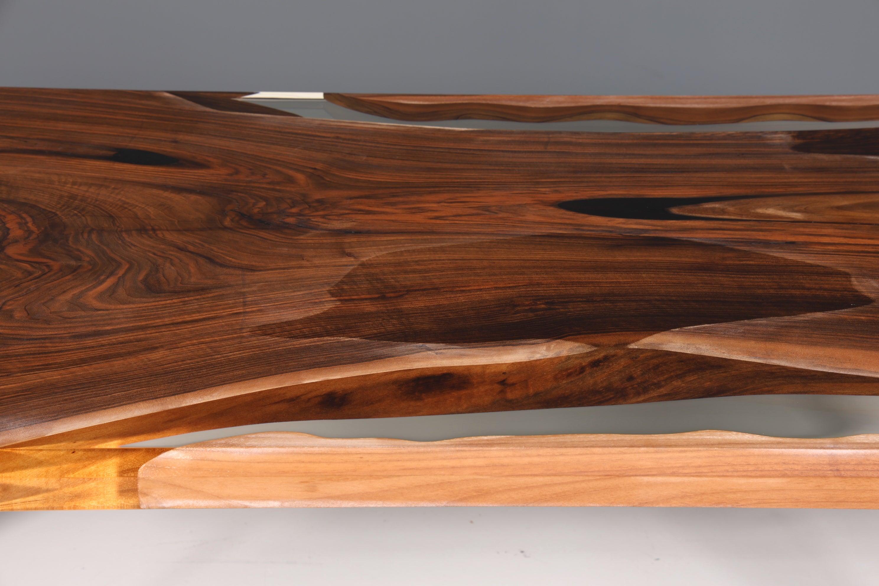 Wunderschöner Epoxidharz Tisch 220-85 cm Epoxy Nussbaum massiv Holz Esszimmer Tisch