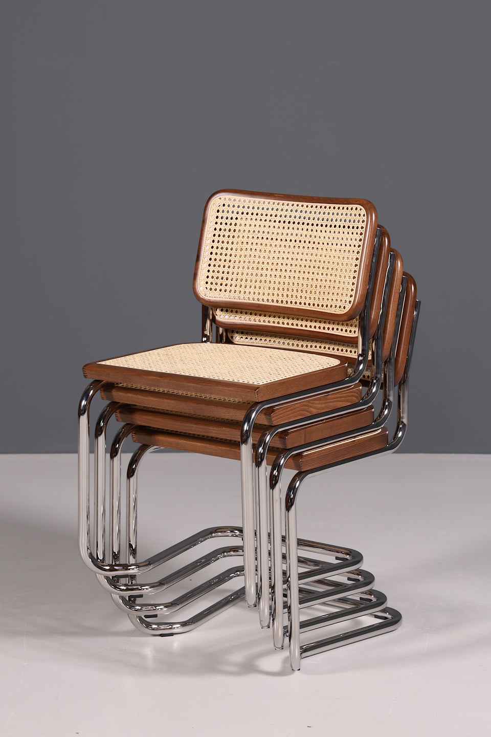 Korbgeflecht Freischwinger Stuhl "Milano" Made in Italy Braun