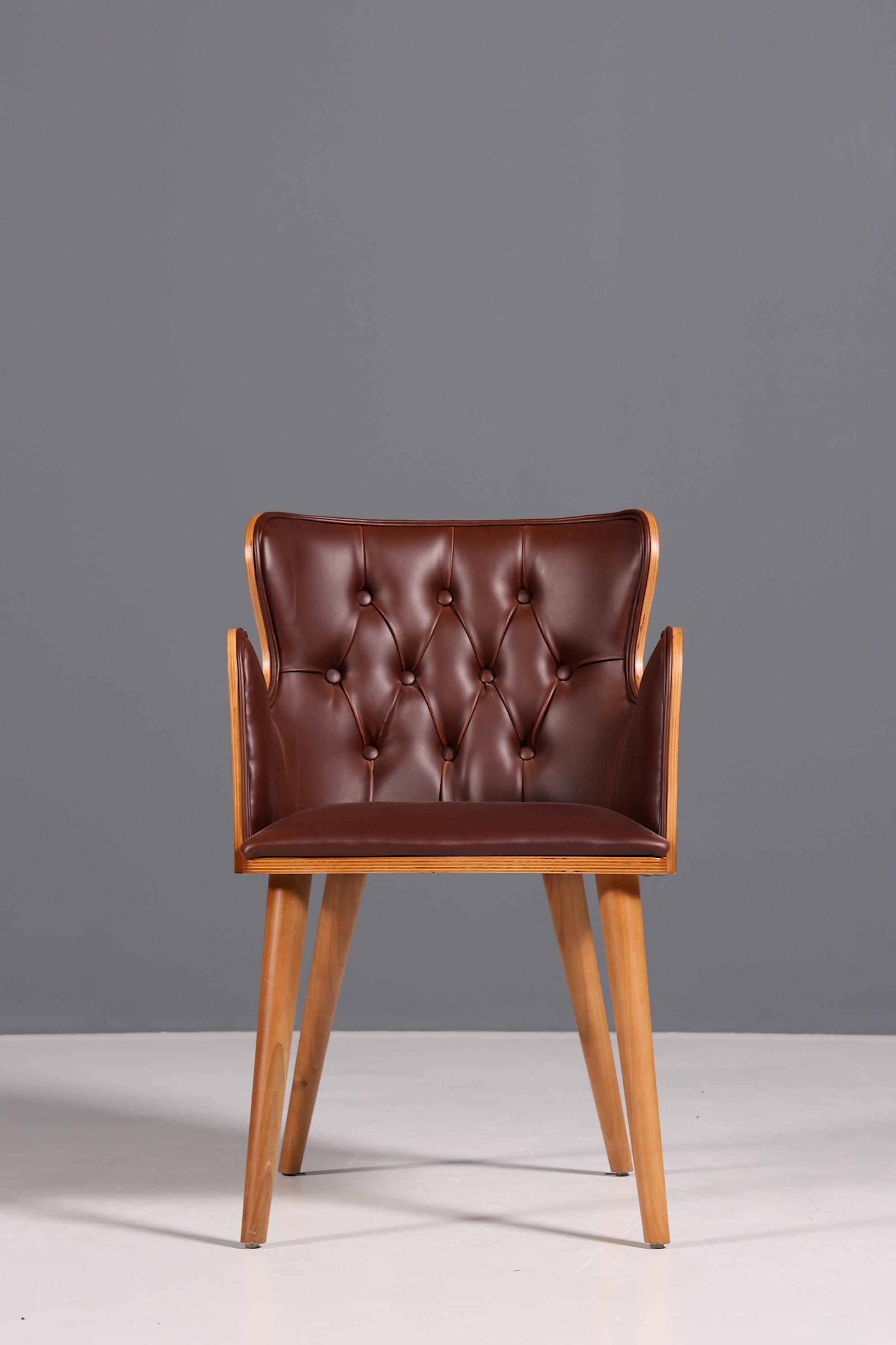 Wunderschöner Chesterfield Stil Stuhl "León Brown" Armlehnstuhl Nussbaum Esszimmerstuhl Sekretär Stuhl