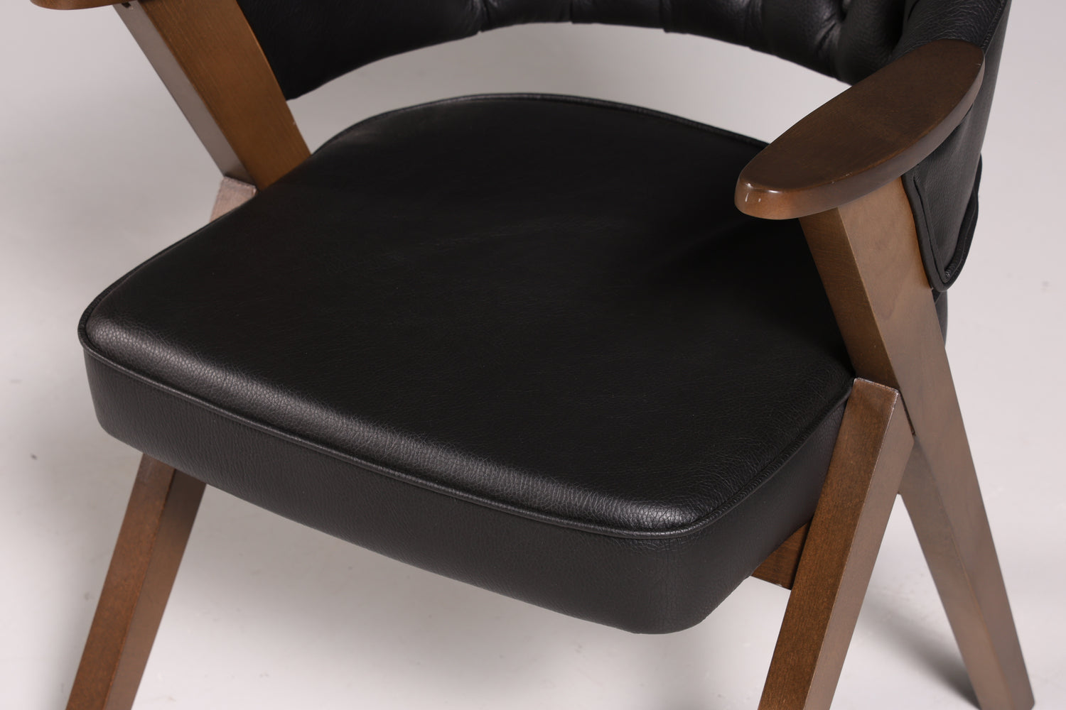 Luxuriöser "Manchester Black" Stuhl Chesterfield Stil  Bürostuhl Esszimmerstuhl Lounge Stuhl