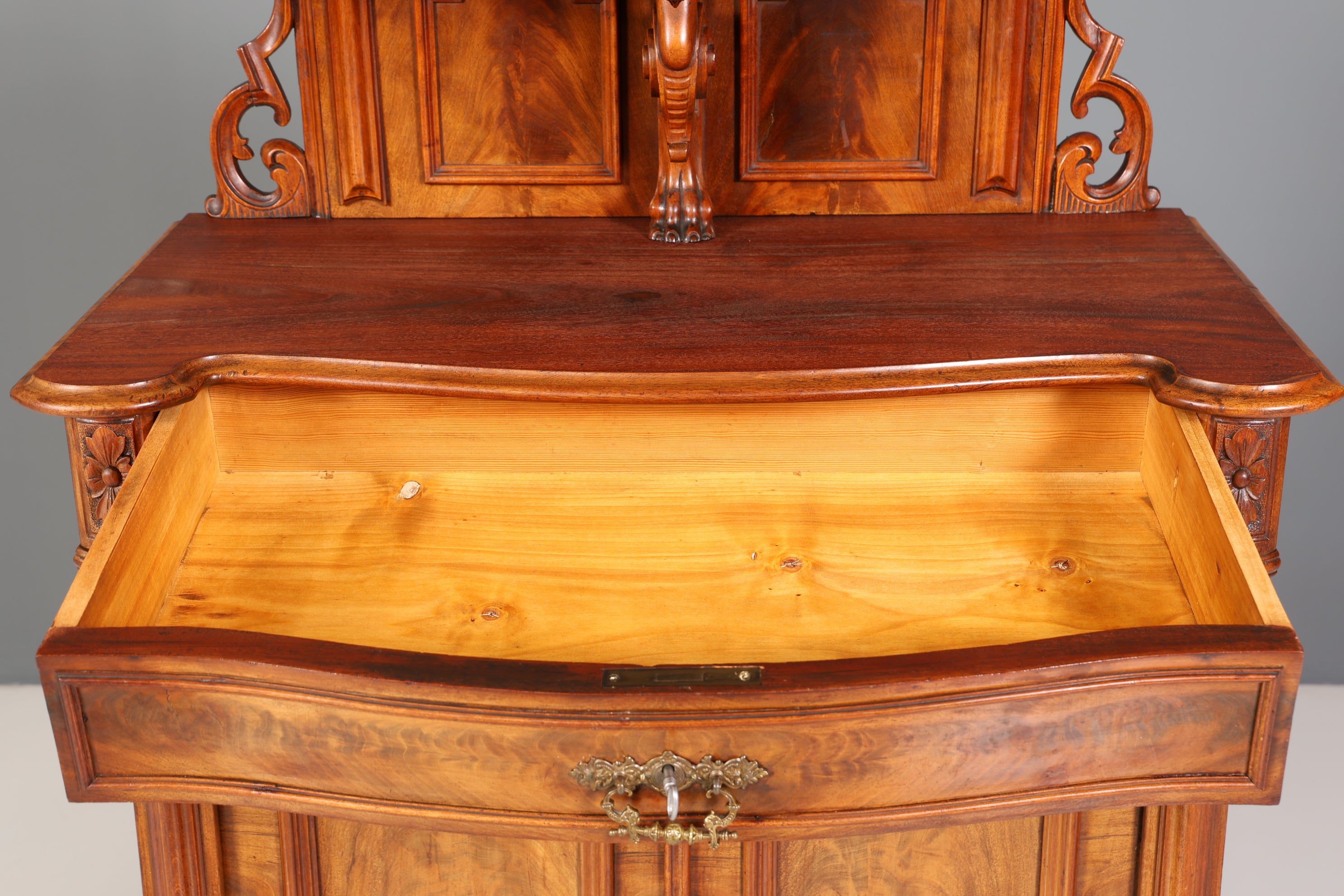Traumhafter Louis Philippe Schrank um 1880 Gründerzeit Vertiko Aufsatz Schrank