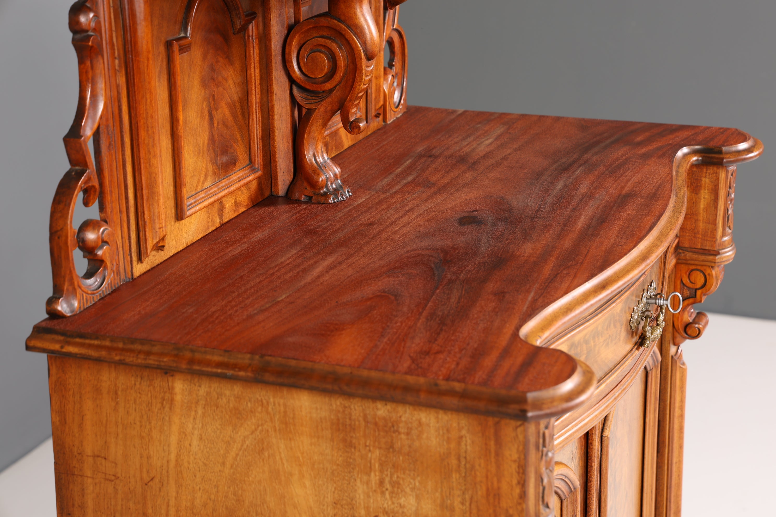 Traumhafter Louis Philippe Schrank um 1880 Gründerzeit Vertiko Aufsatz Schrank