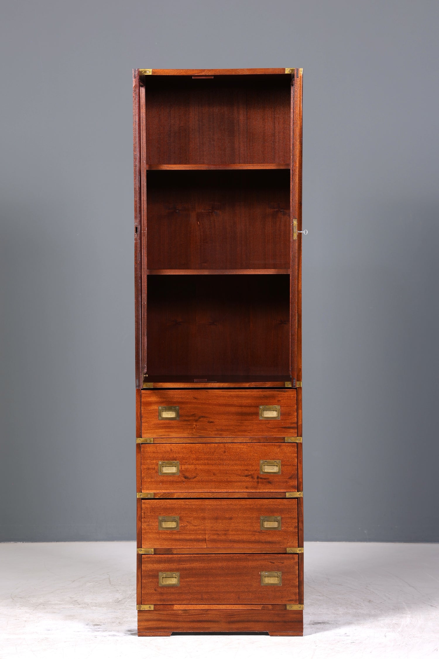 Wunderschöne Englische Vitrine Maritime Bibliothek Schrank echt Holz Geschirrschrank Regal 1 von 3