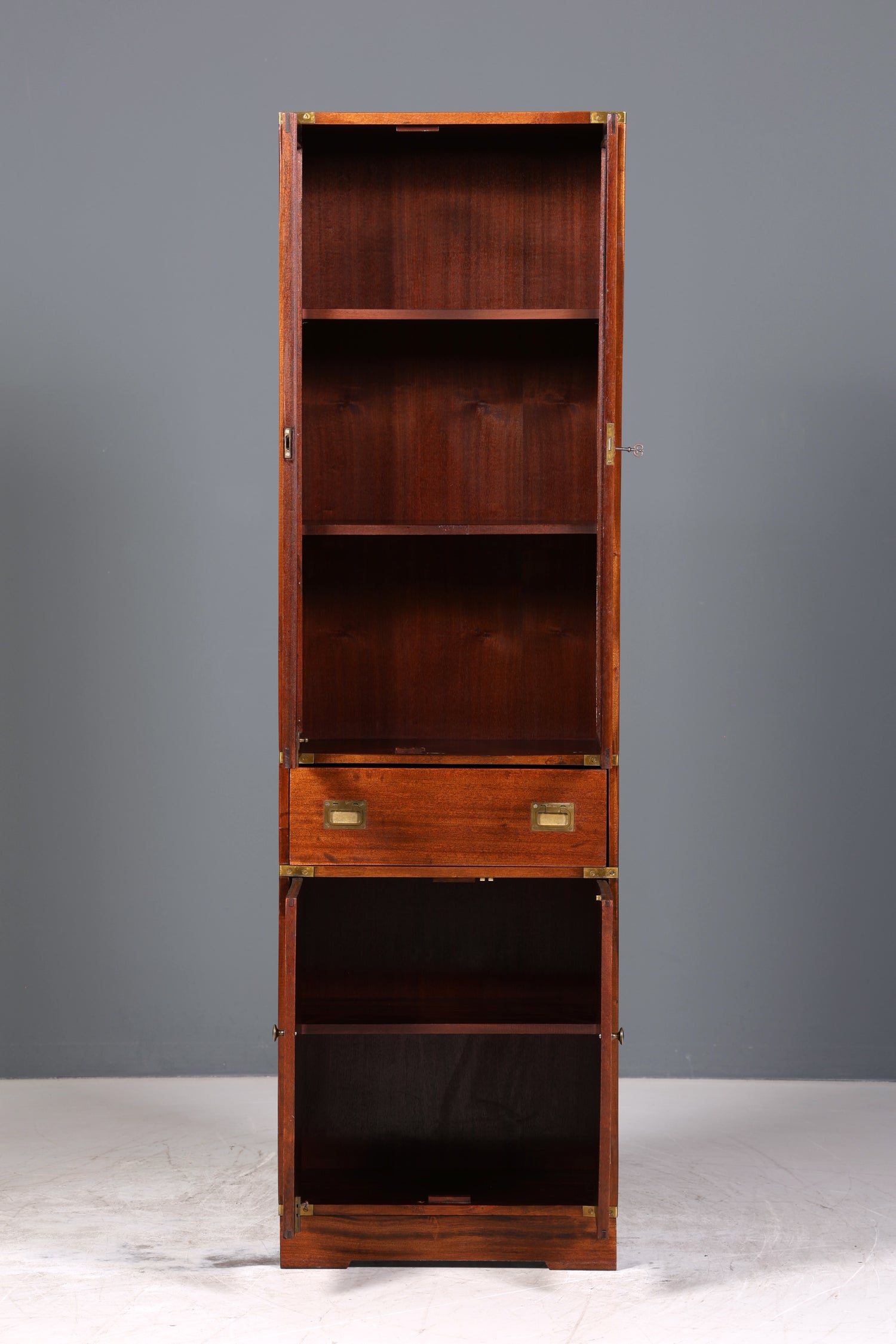 Wunderschöne Englische Vitrine Maritime Bibliothek Schrank echt Holz Geschirrschrank Regal 3 von 3