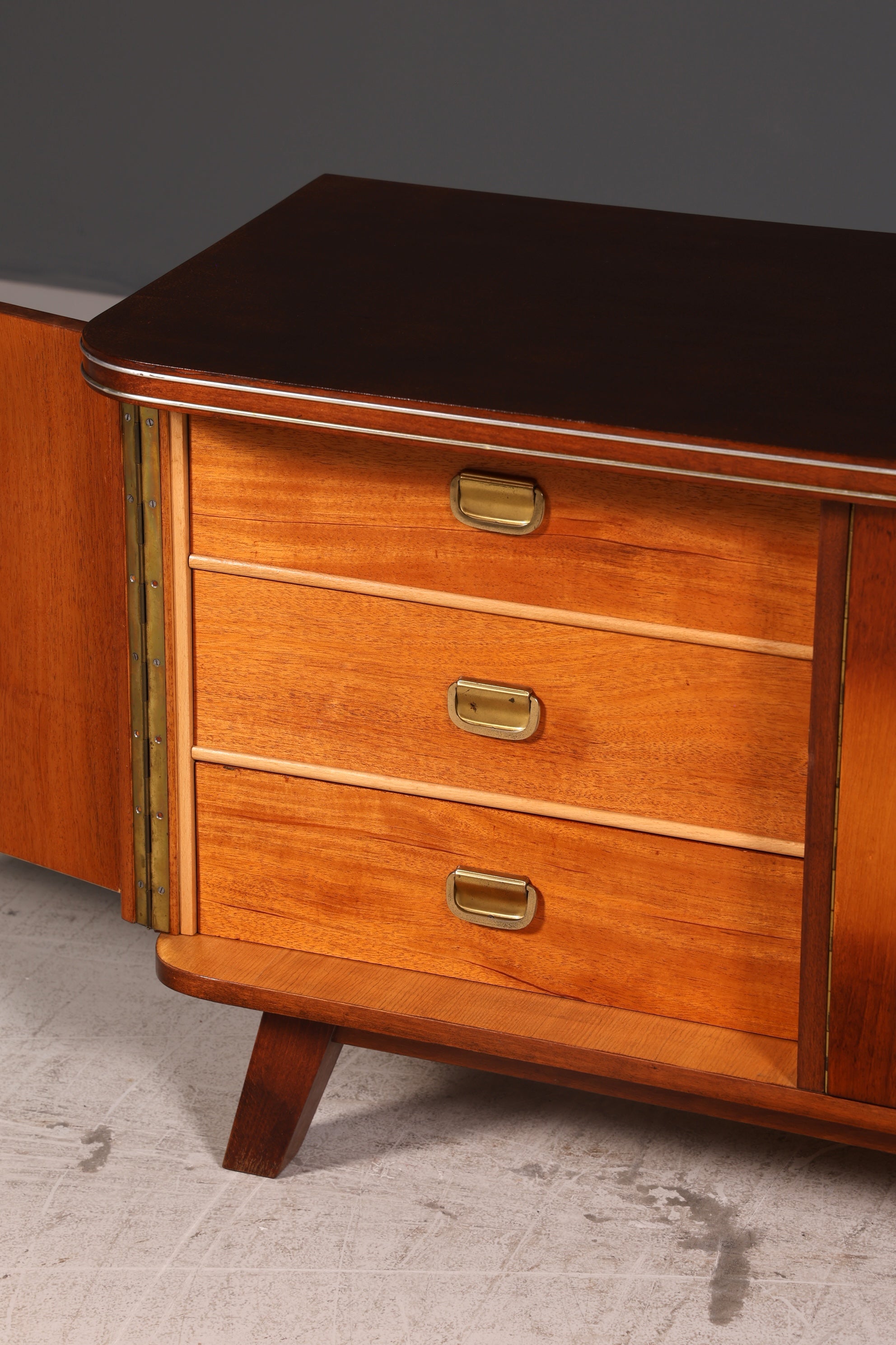Wunderschönes Mid Century Sideboard Vintage Longboard TV Kommode Schrank Vintage Lowboard 60s Holz