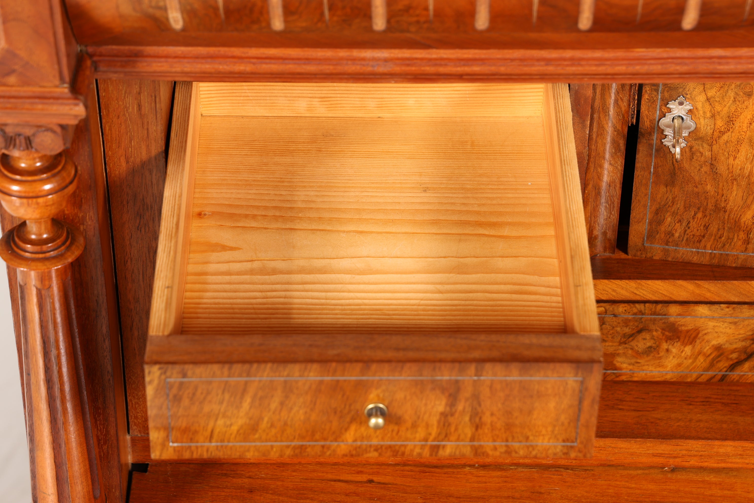 Edler Gründerzeit Sekretär Vertiko Highboard Jugendstil Kommode Schrank um 1880