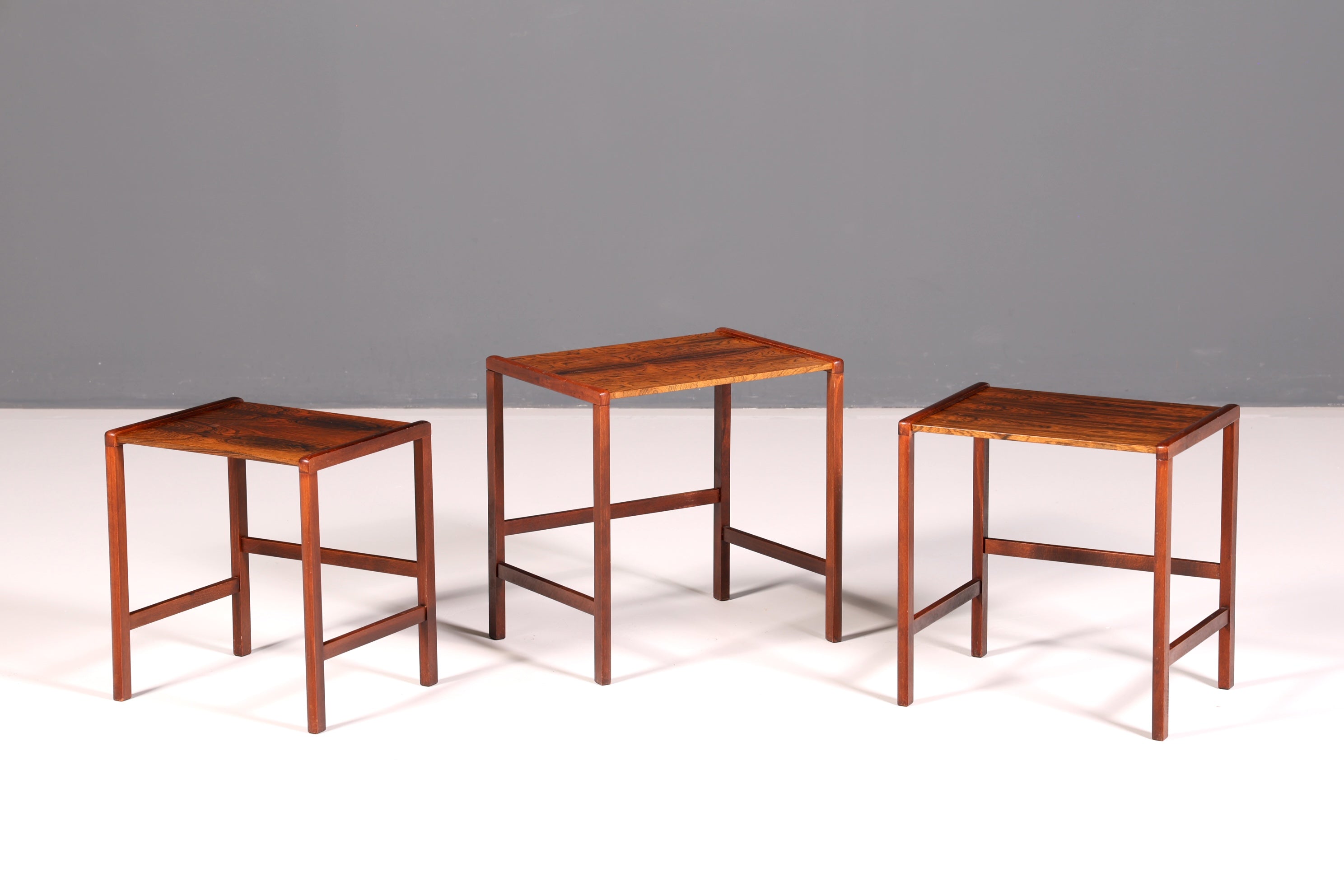 Filigranes Mid Century Tisch Set Couchtisch Palisander 3er Satz Ablagetisch Beistelltisch Satztische Vintage