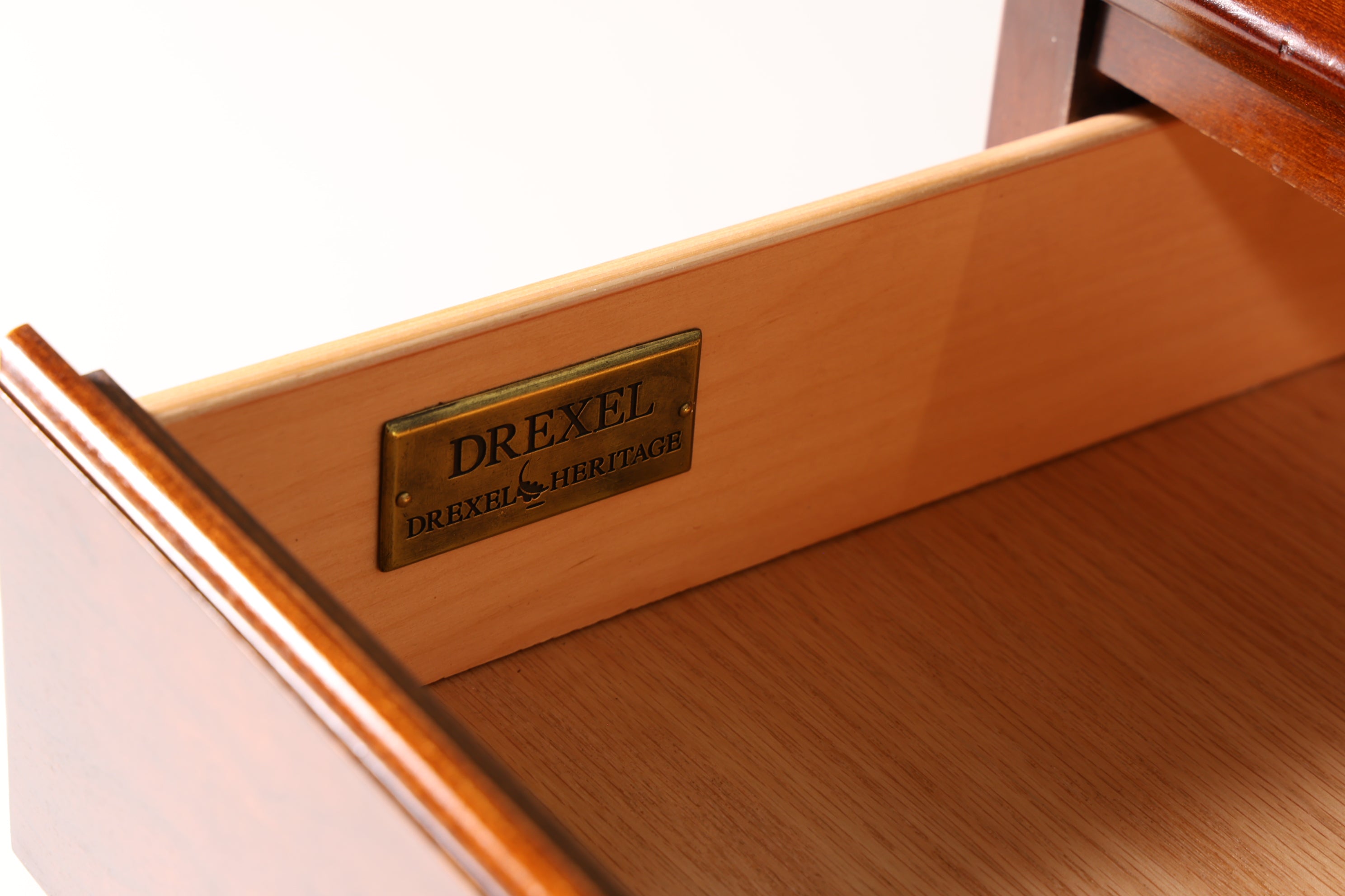 Wunderschönes Sideboard der Marke Drexel Heritage Antik Stil Schrank Kommode USA Anrichte Schubladenkommode