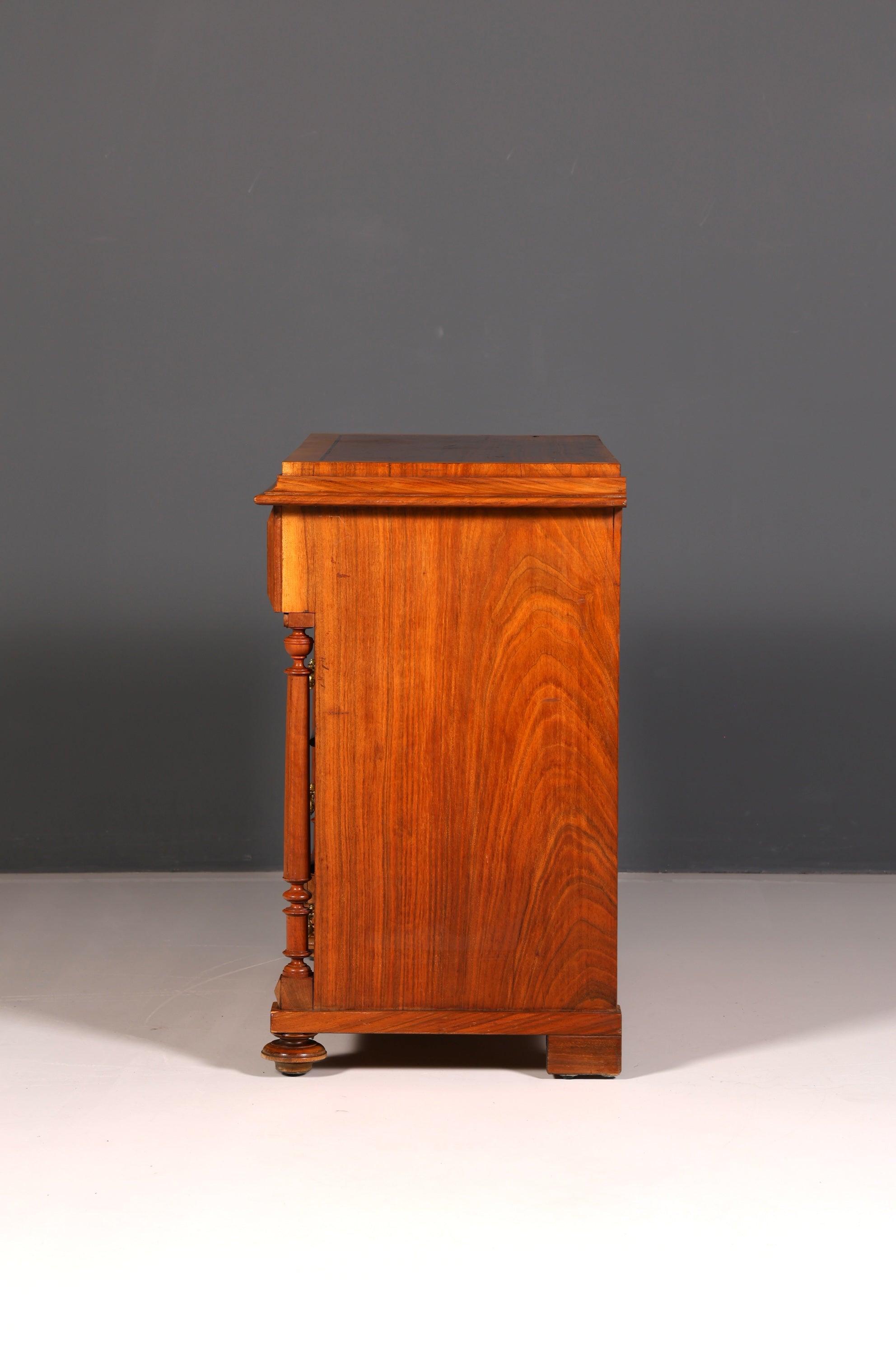 Wunderschöne Gründerzeit Kommode Jugendstil Antik Sideboard Schubladenkommode Wäschekommode Massivholz