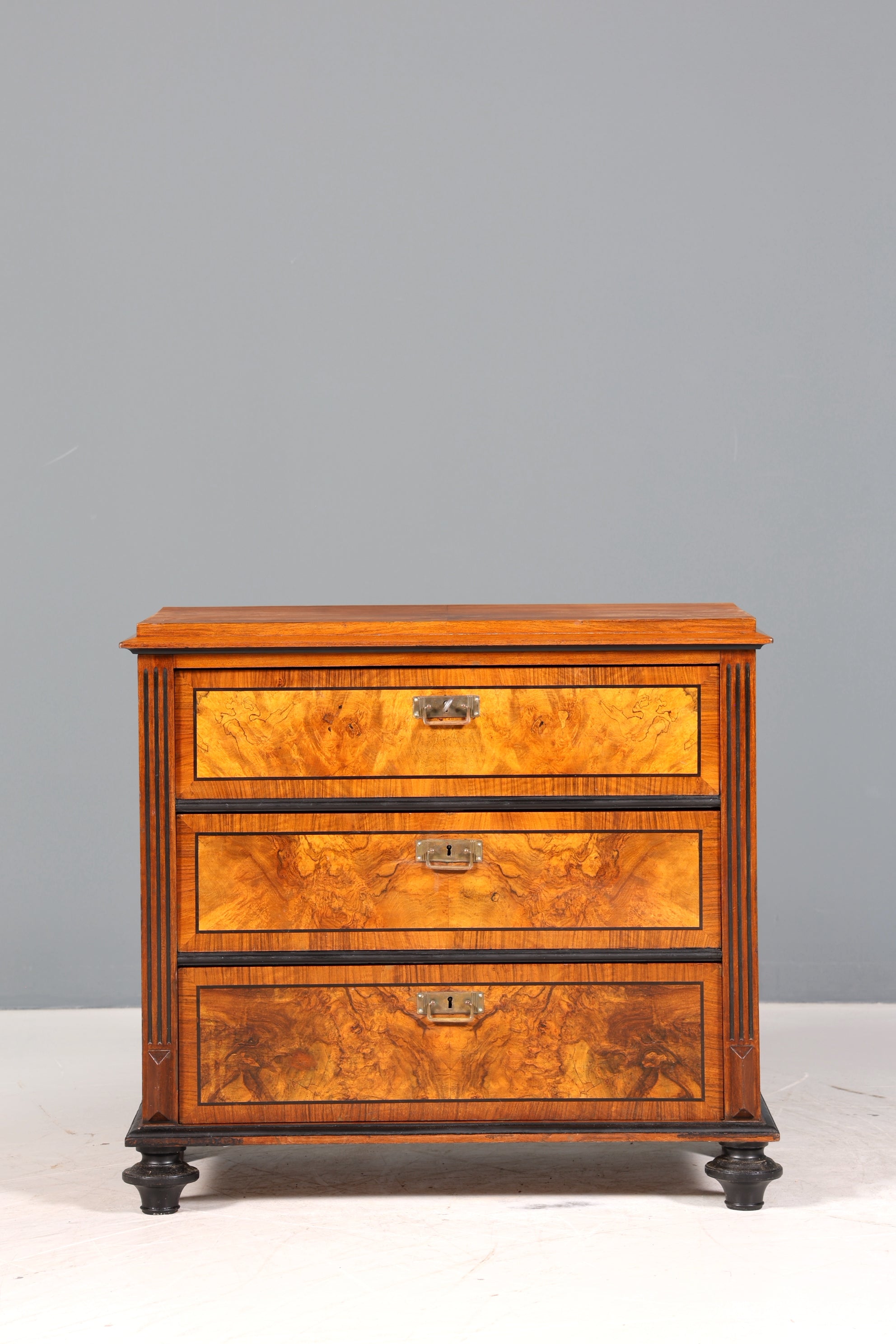 Edle Gründerzeit Kommode Jugendstil Sideboard Antik Schubladenkommode Wäschekommode